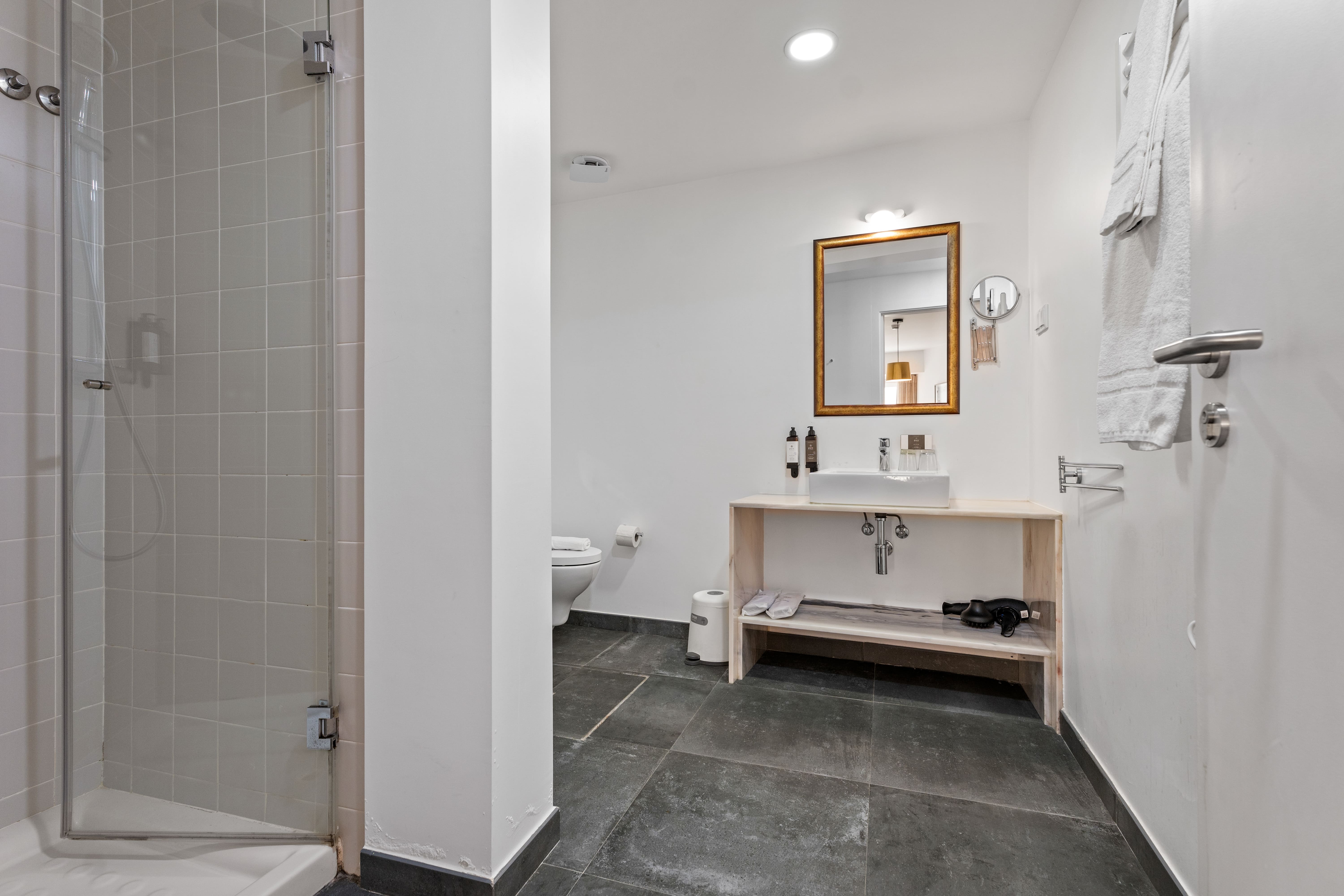 Double City View One Bedroom