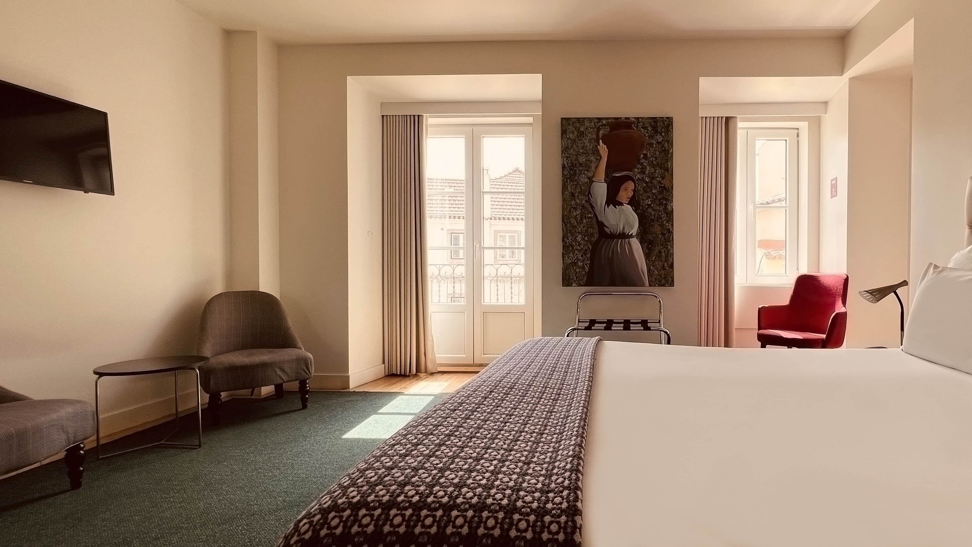 Double or Twin One Bedroom One Bathroom