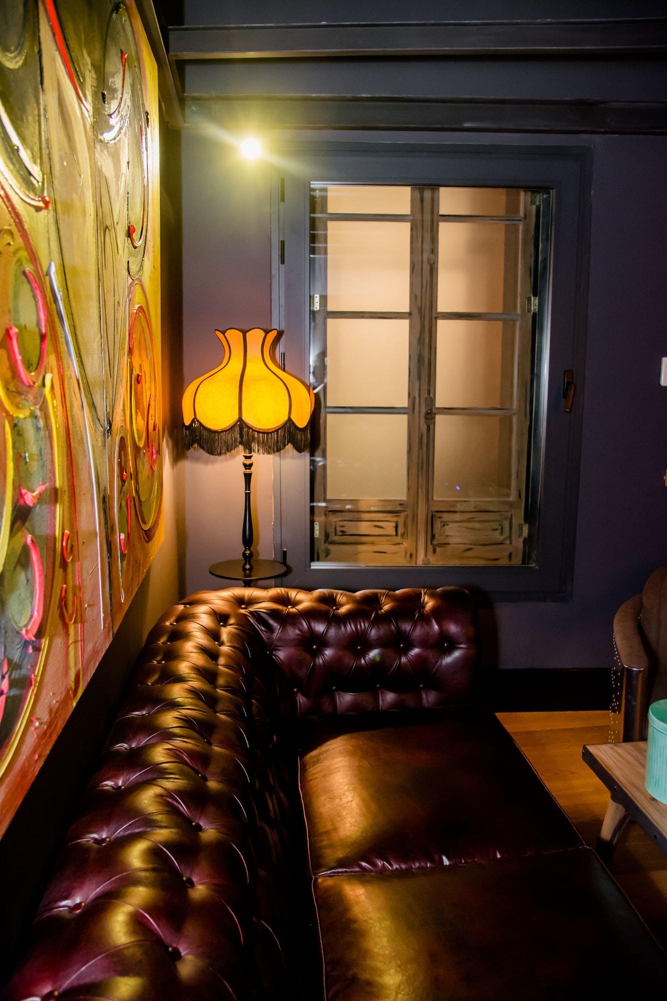 Double or Twin Queen Size Bed