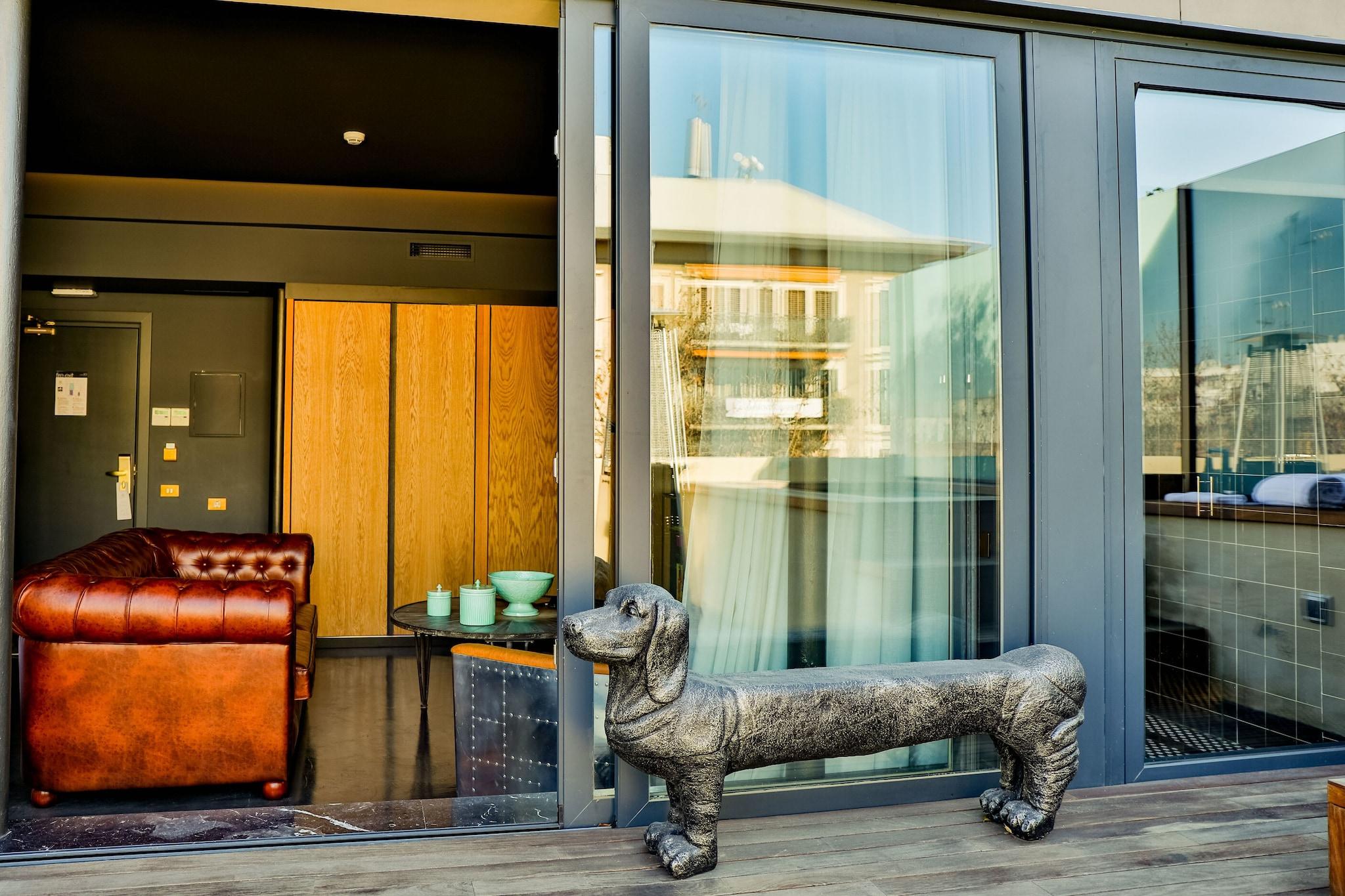 Room King Bed with Jacuzzi