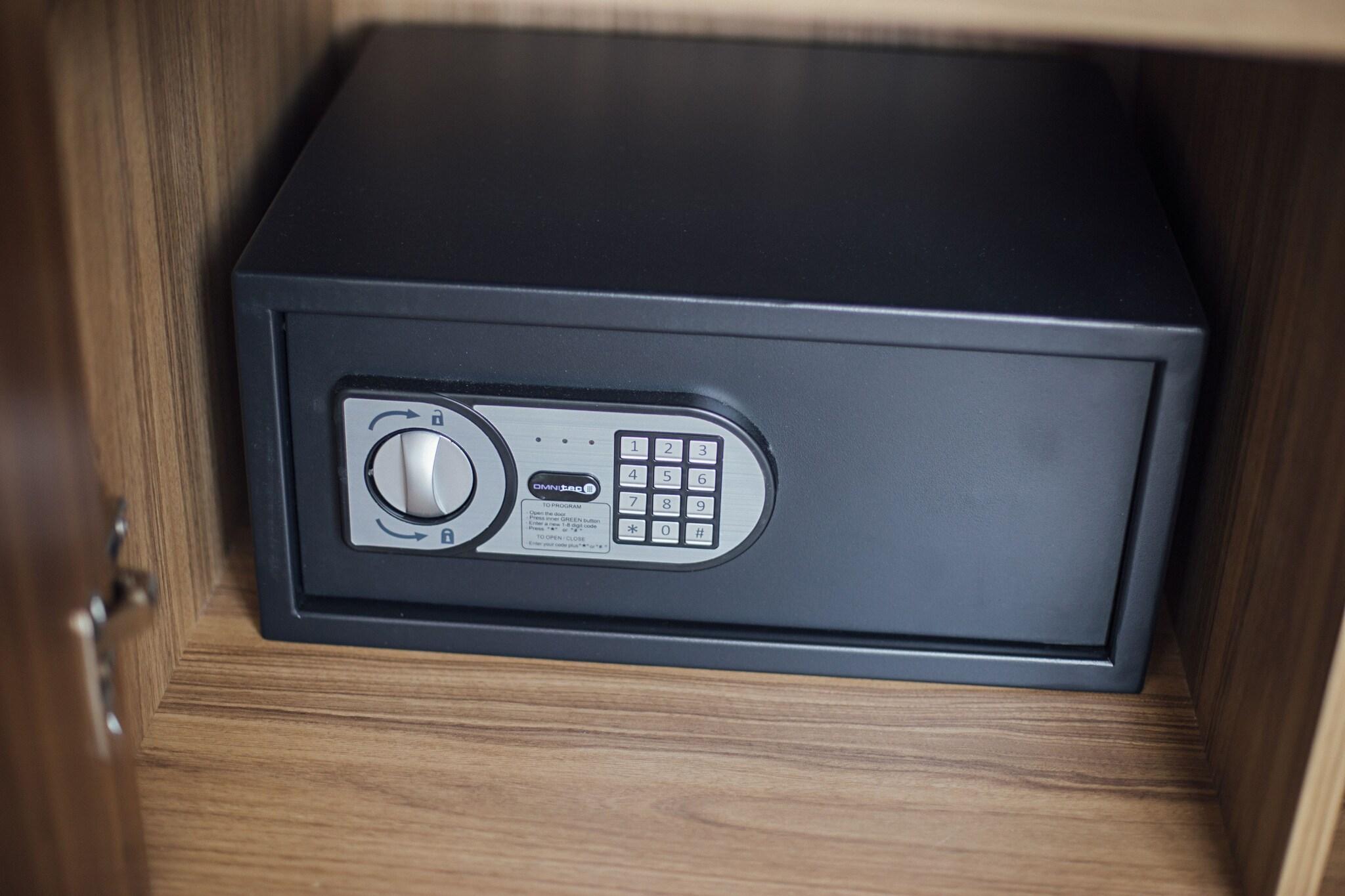 Quadruple City View Two Beds