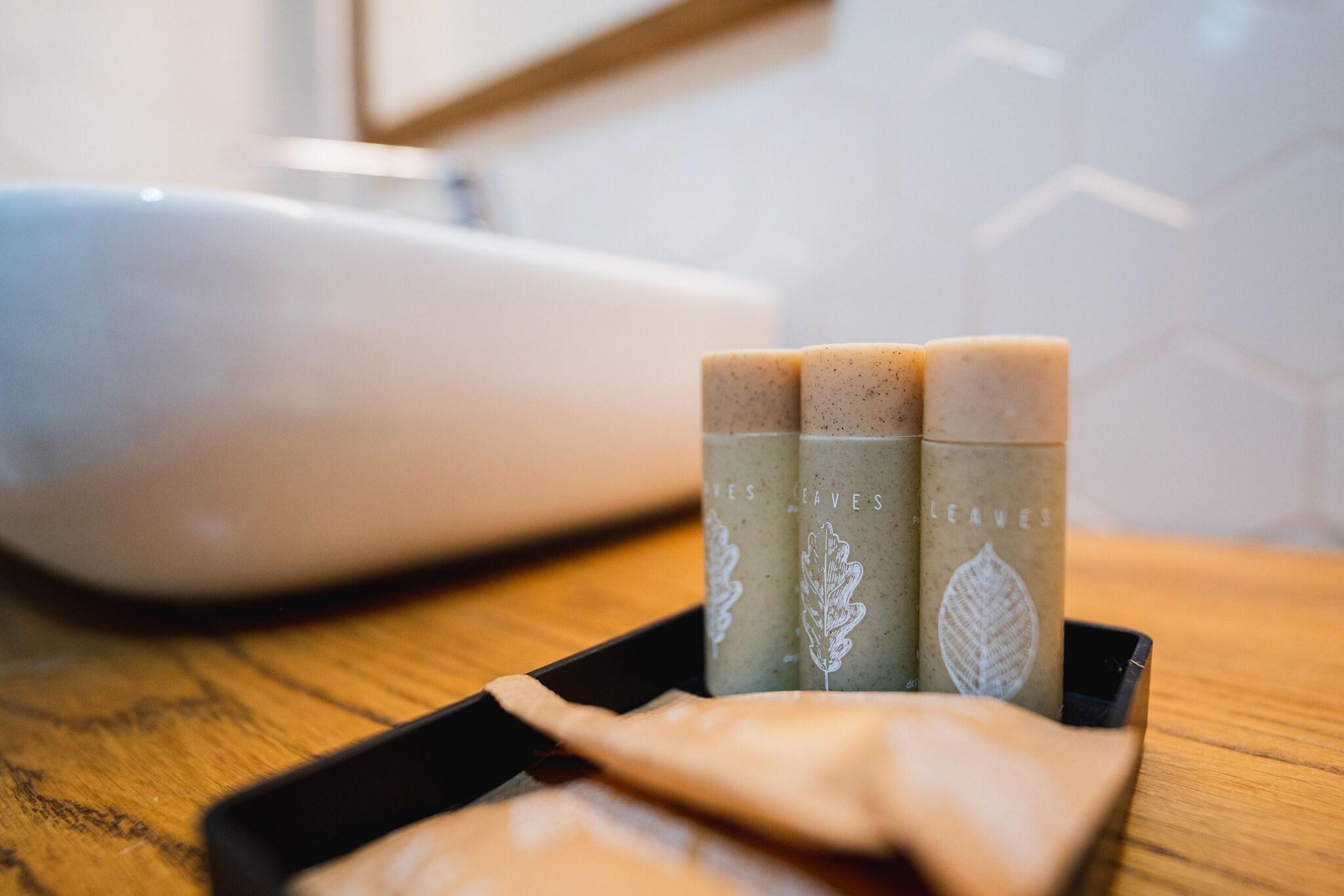 Double Queen Size Bed