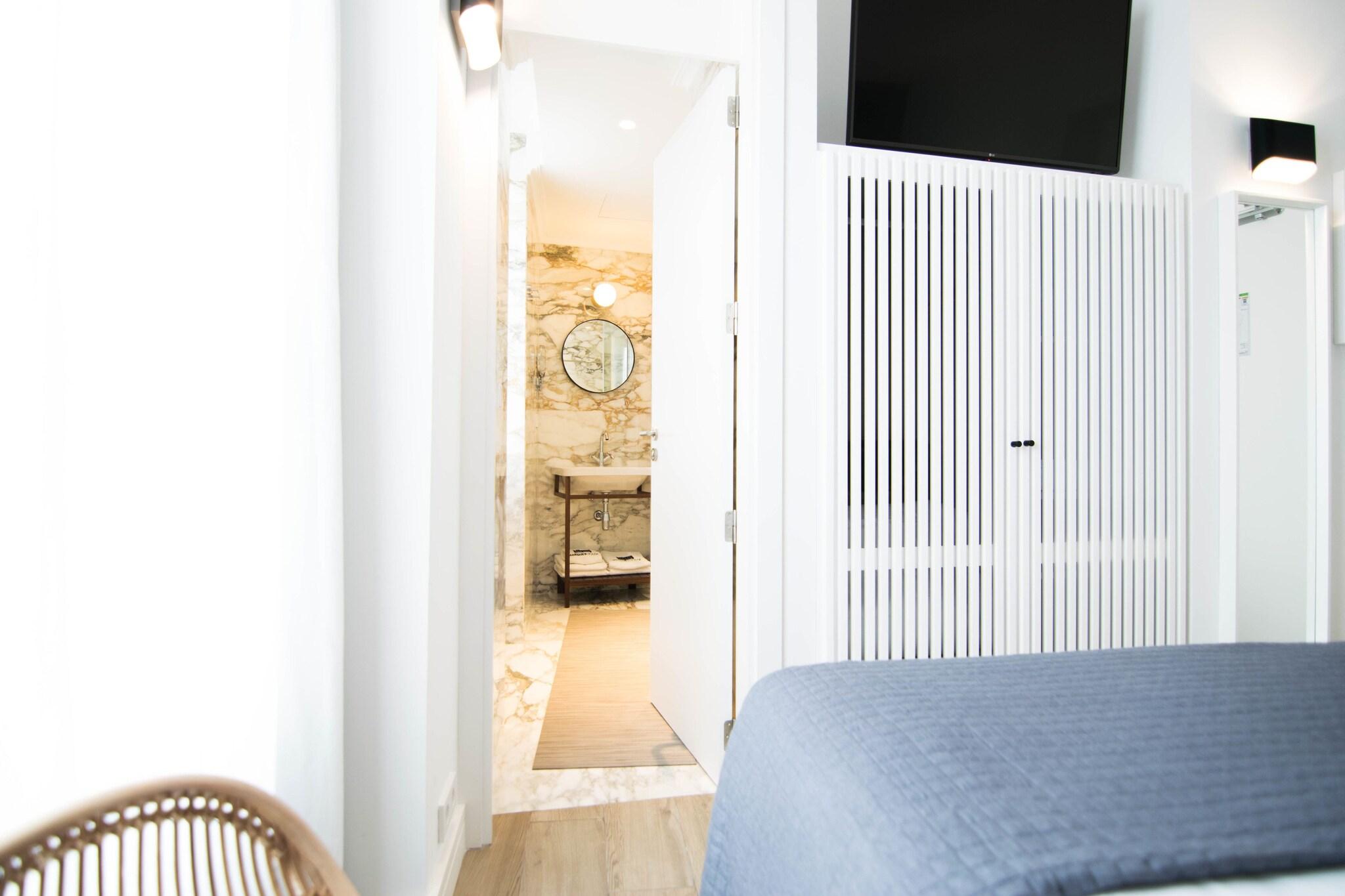 Double Inner-king Size Bed