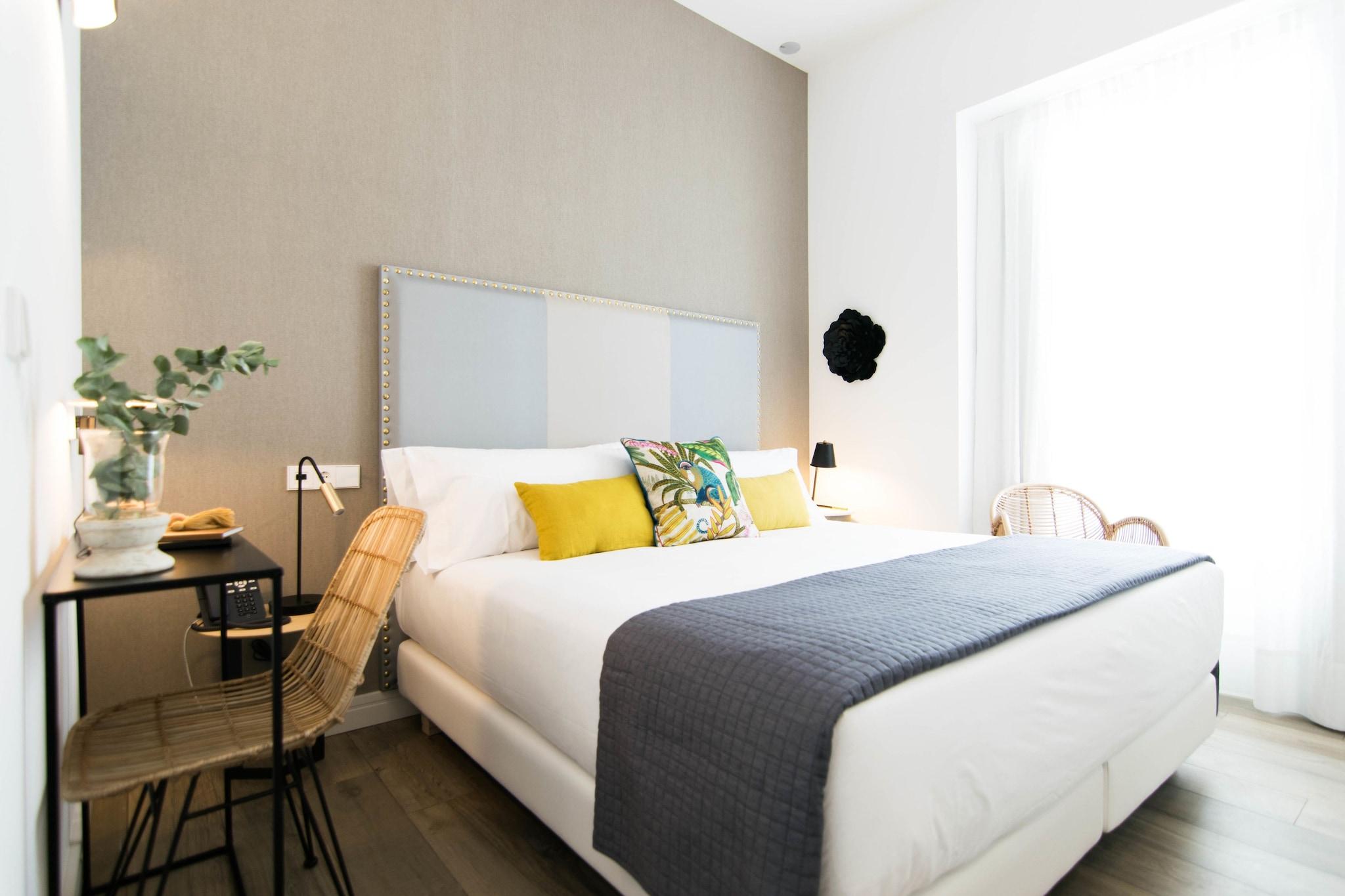 Double Inner-king Size Bed