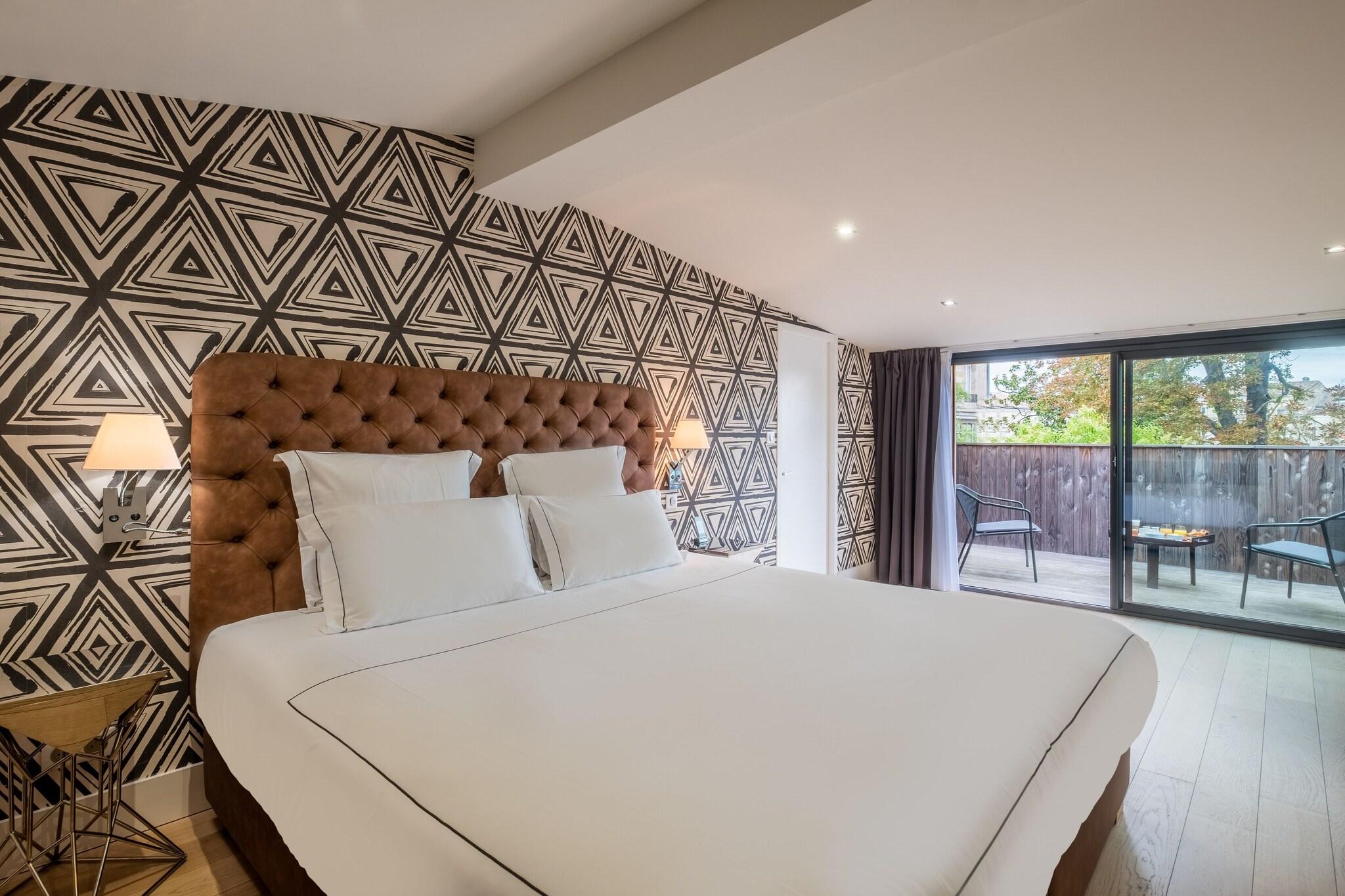 Double King Size Bed