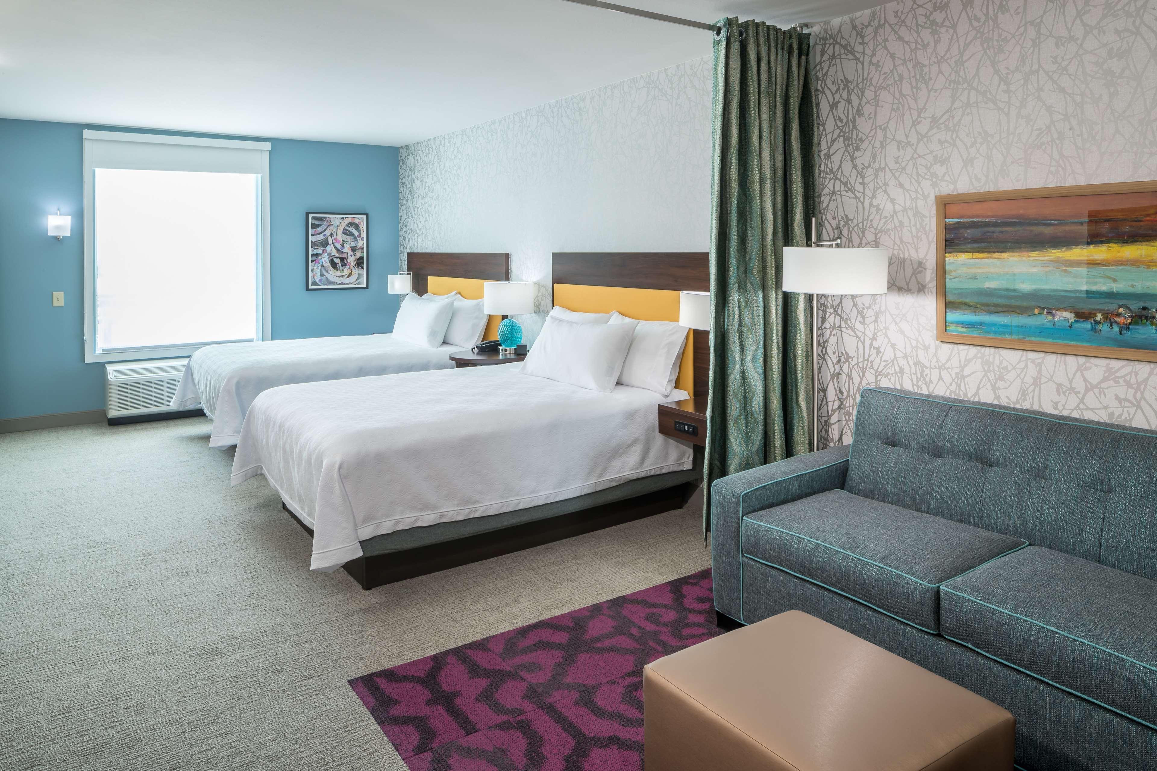 Studio Accessible-two Queen Beds