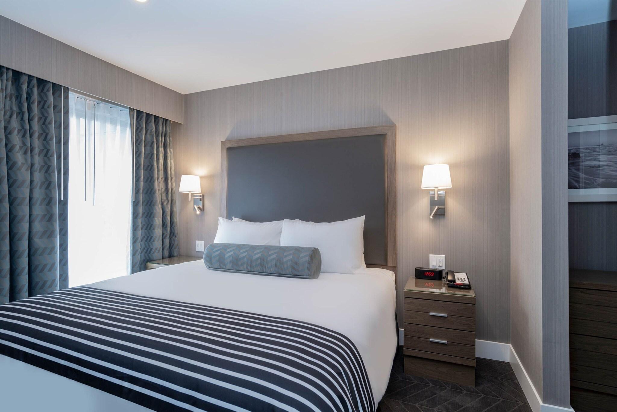 Suite with Kitchenette