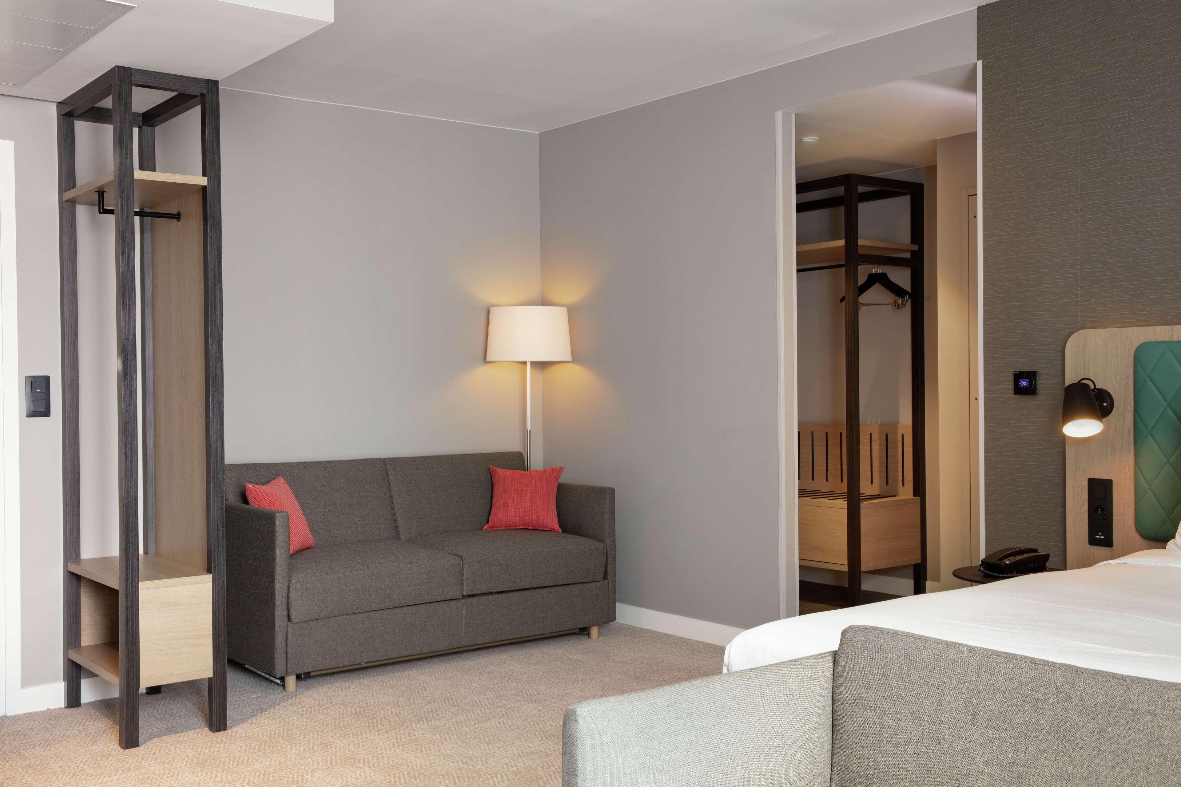 Double King Size Bed