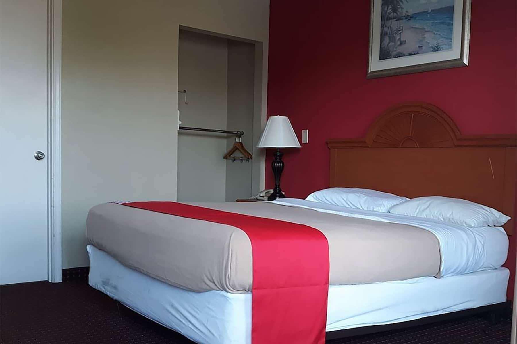 Junior Suite King Size Bed