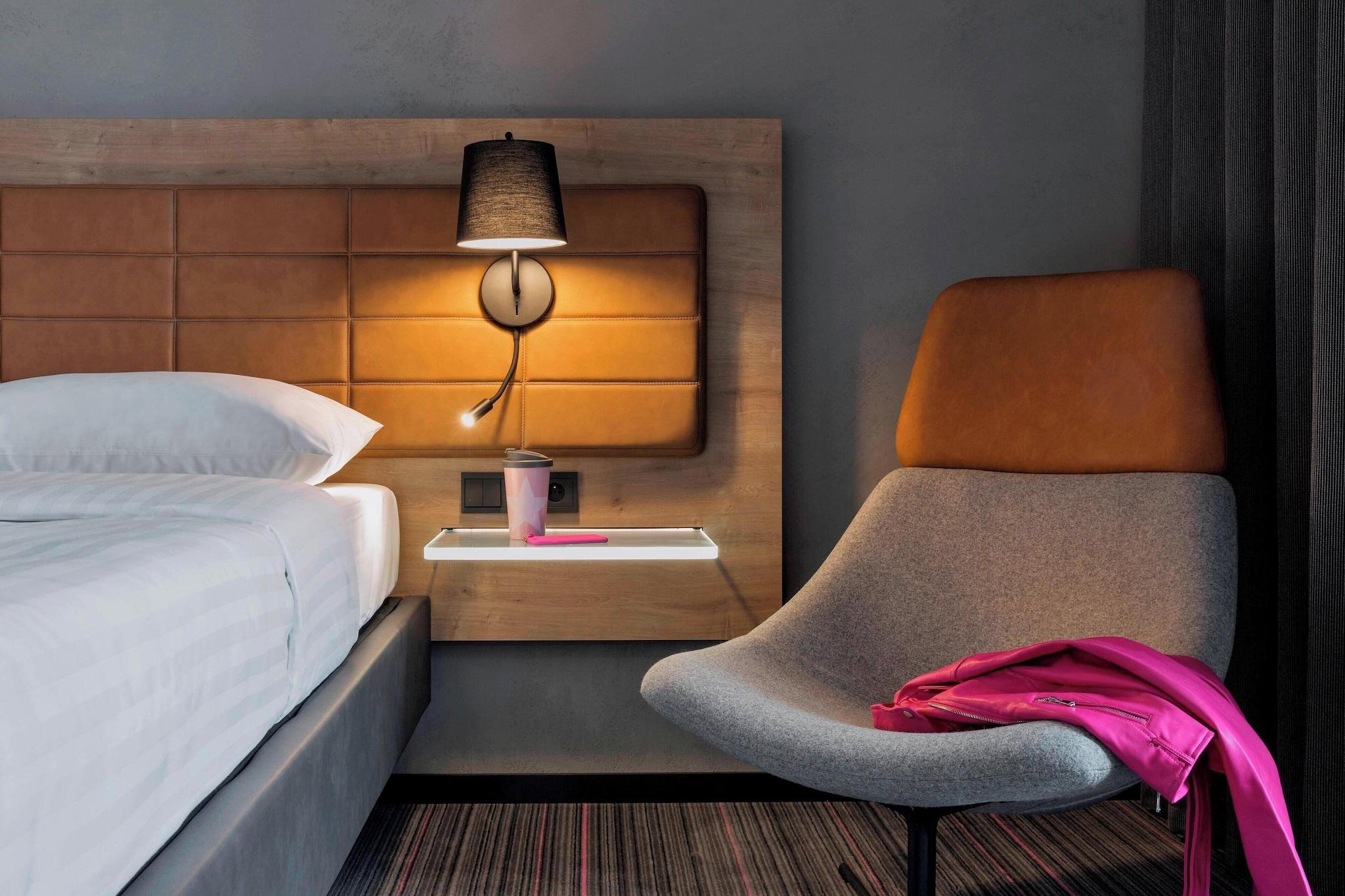 Double Queen Size Bed