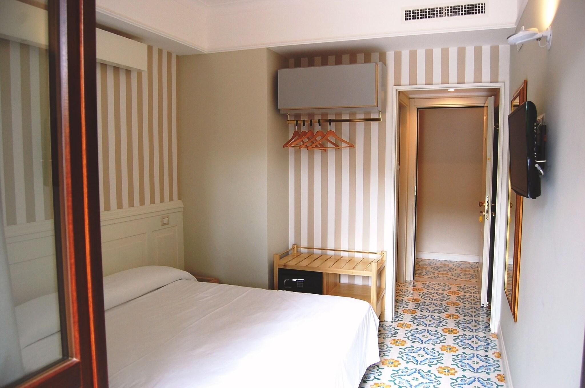 Double or Twin Two Beds