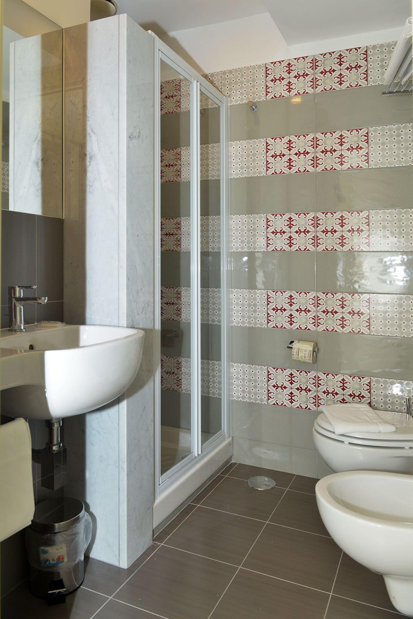 Family Room Queen Size Bed