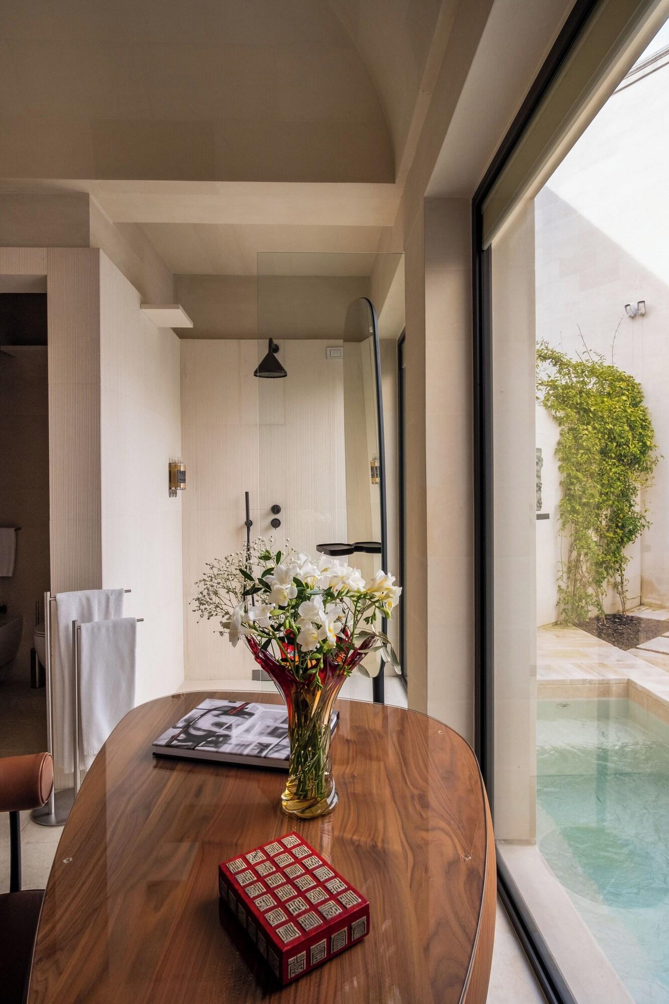 Studio with Private Pool