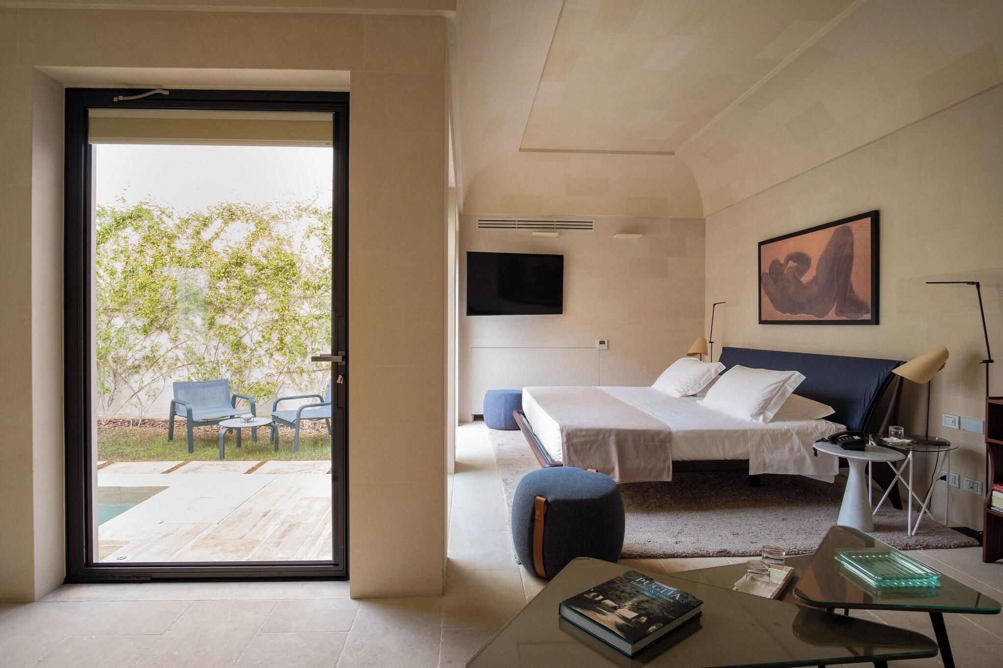 Studio with Private Pool