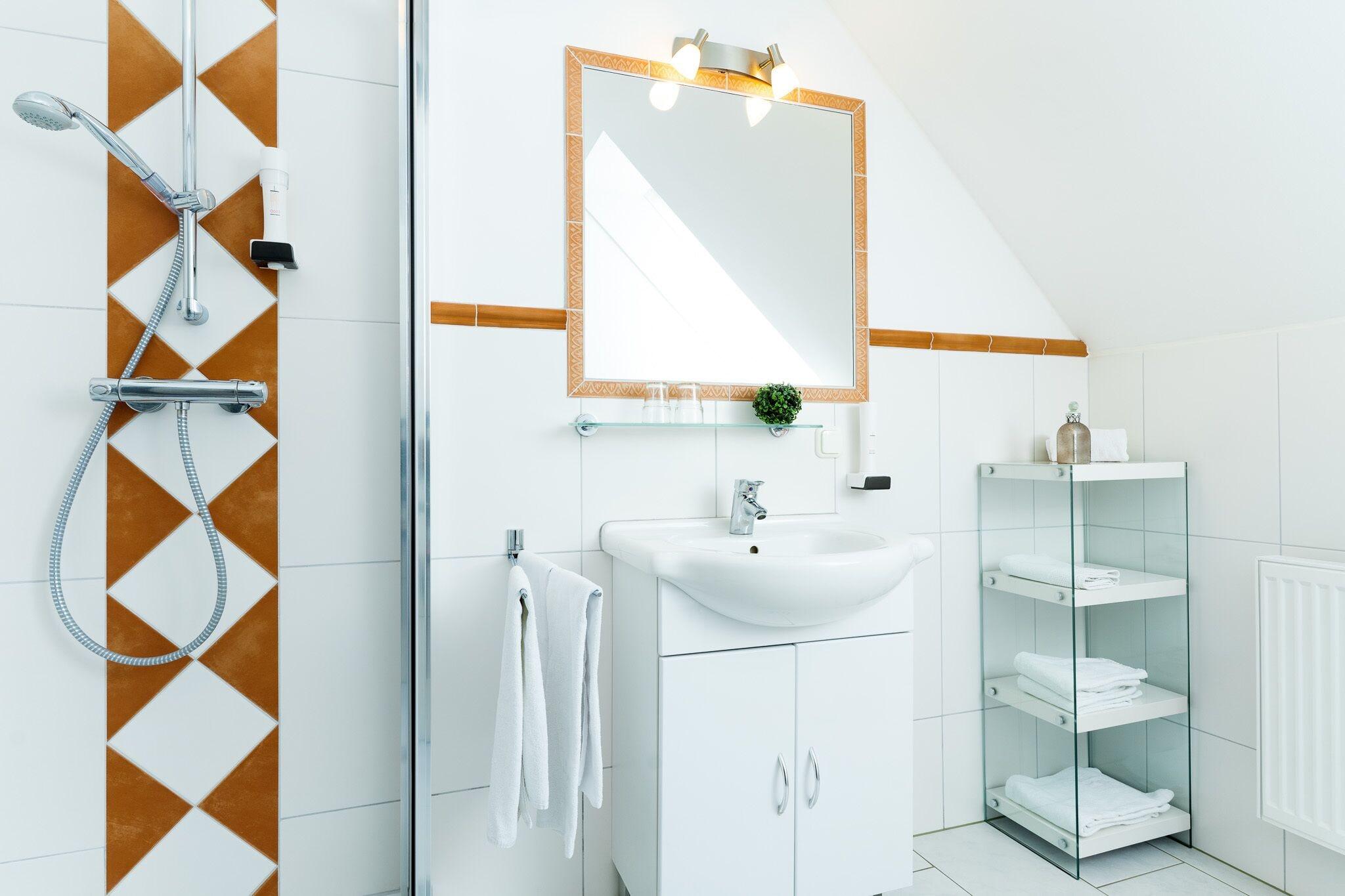 Double Deluxe Queen Bed