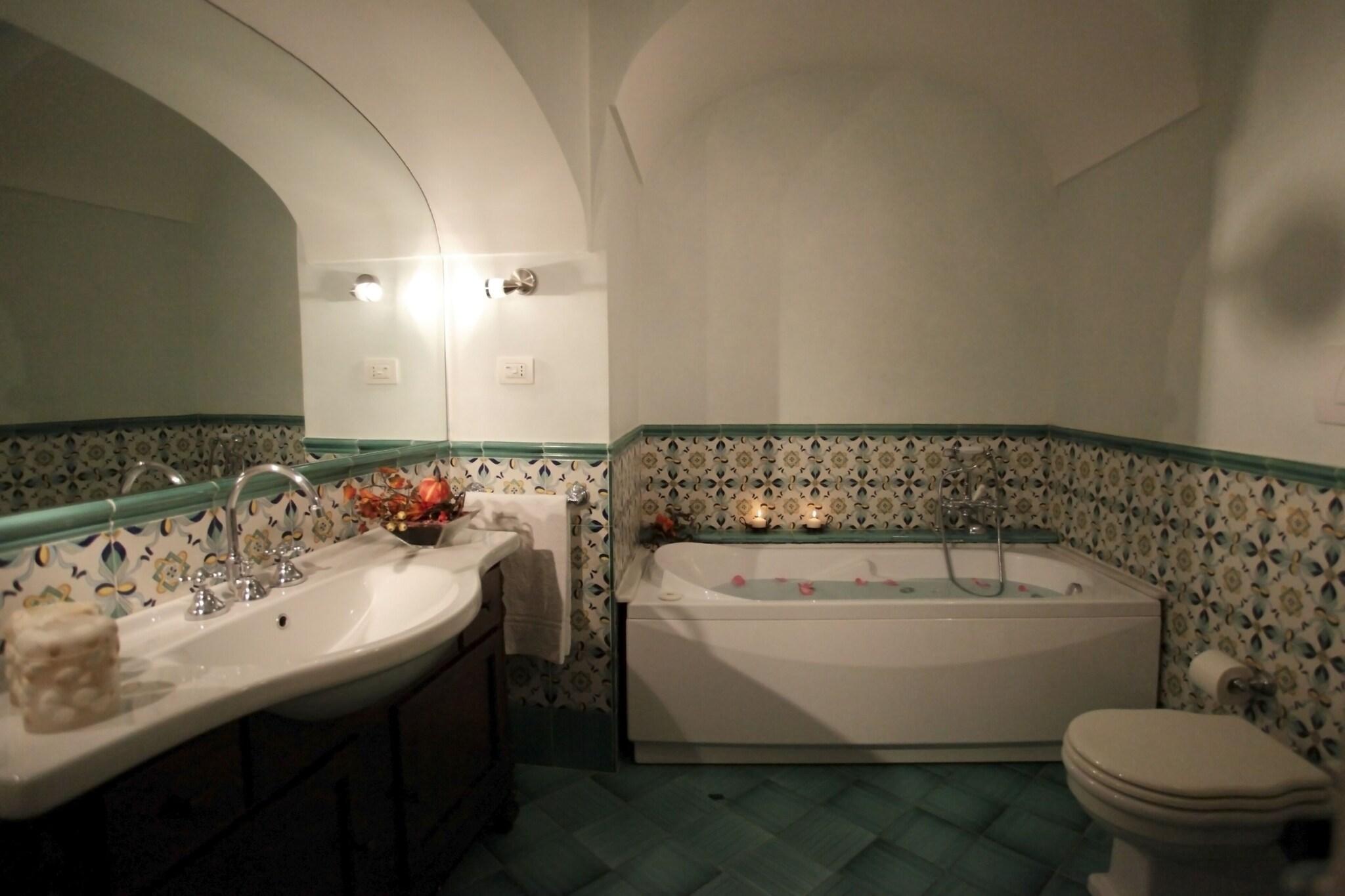 Apartment Capacity 6