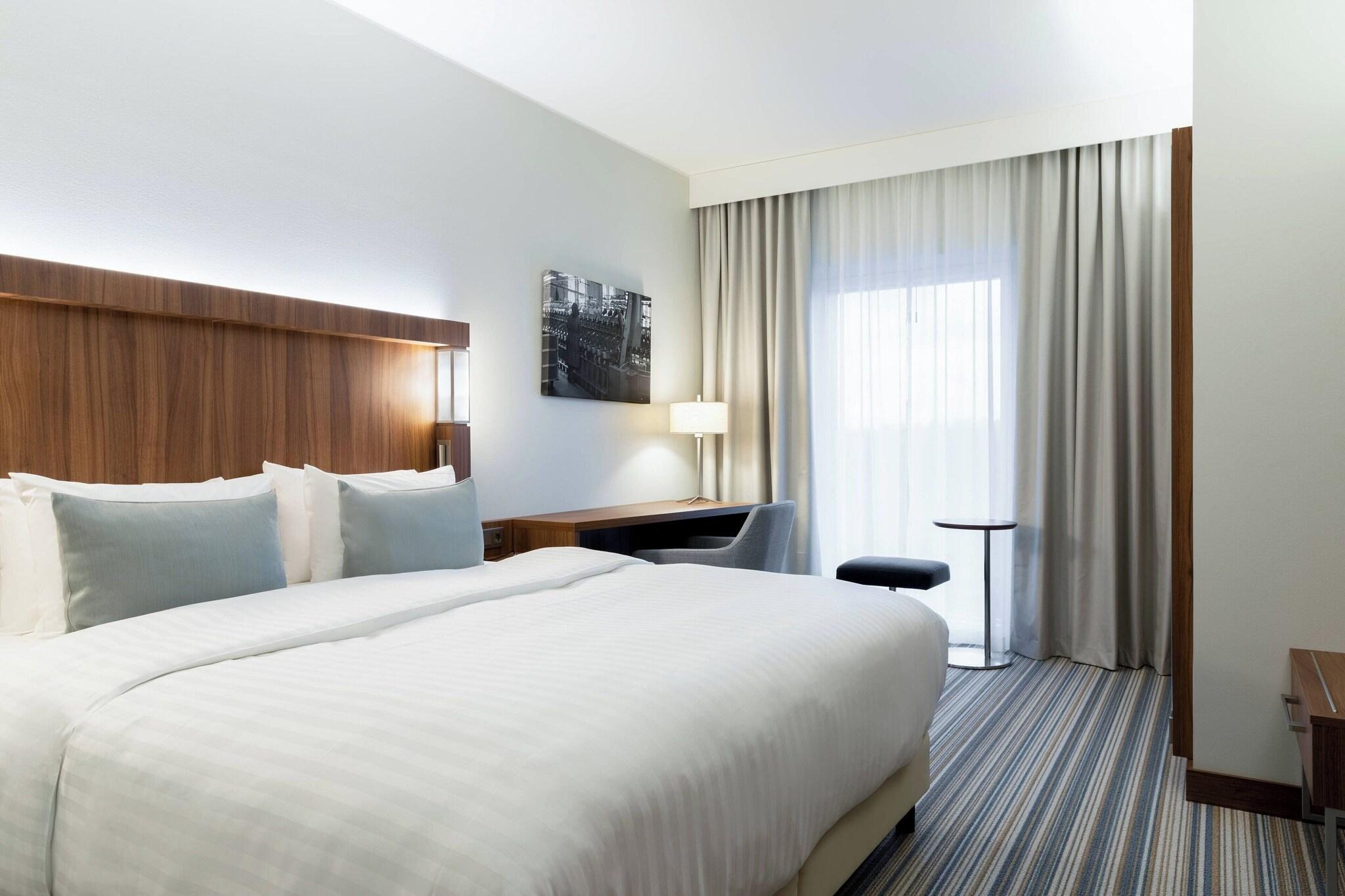 Suite King Bed One Bedroom 