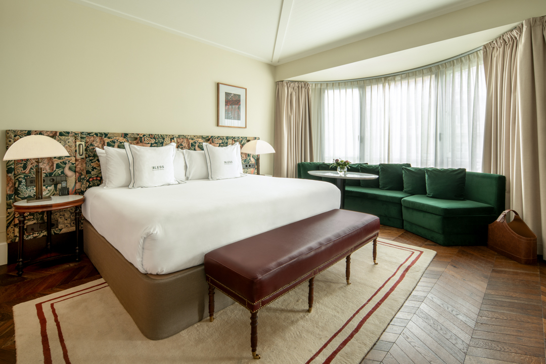 Single Premium with Views