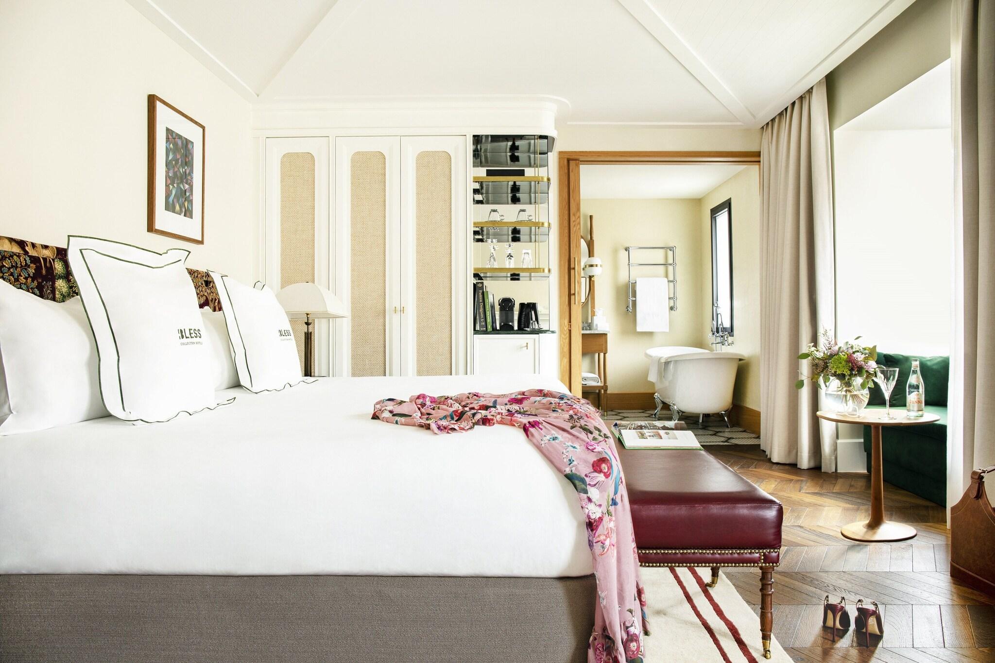 Double Single Premium King Bed