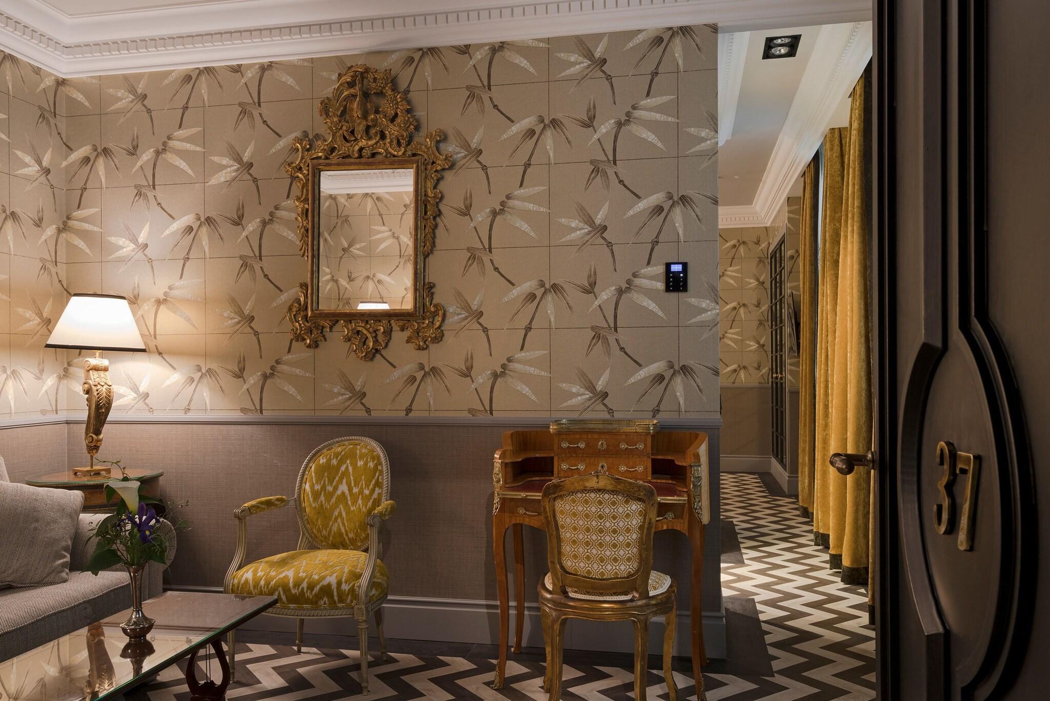 Family Room Deluxe Two Queen Beds