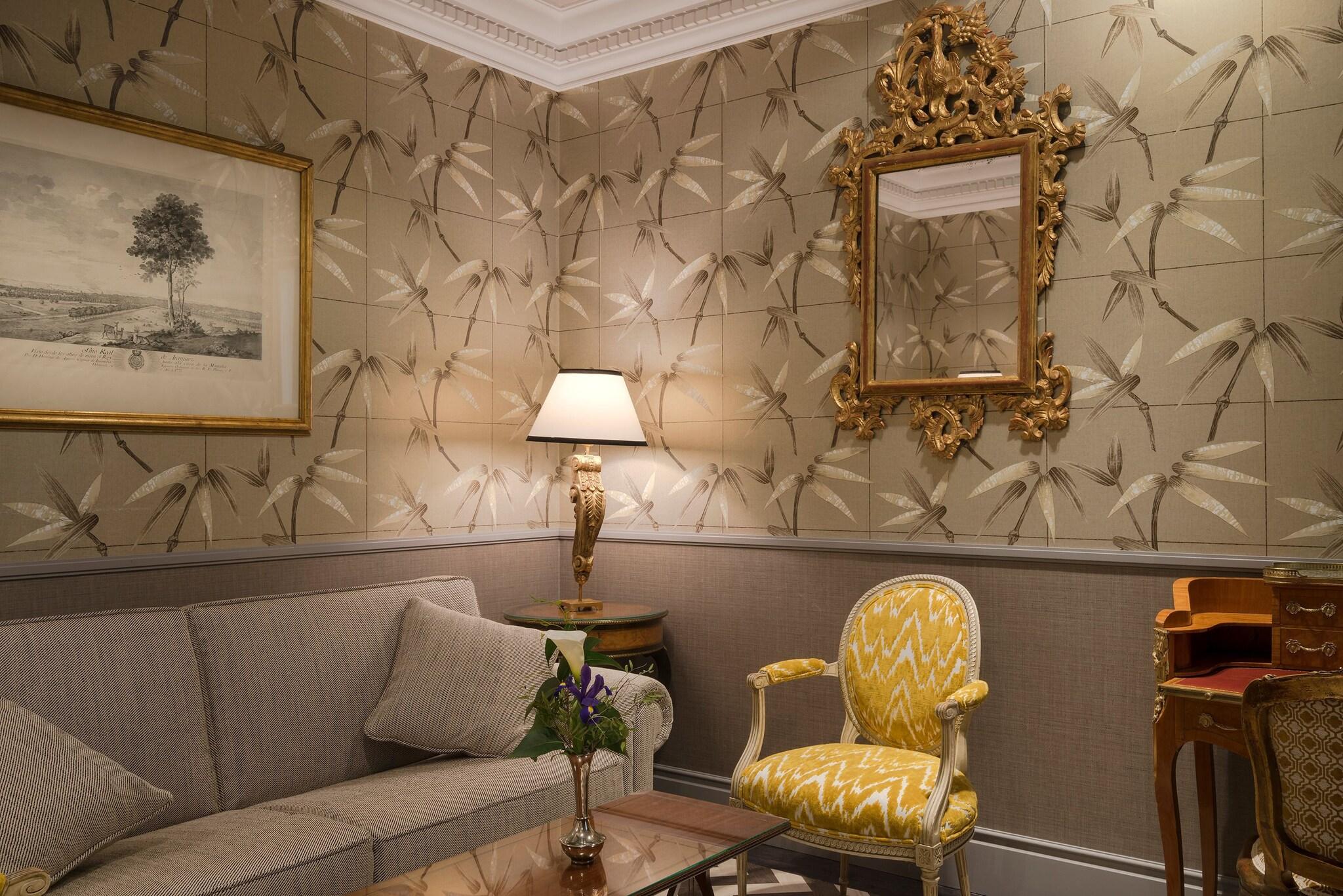 Family Room Connecting Room