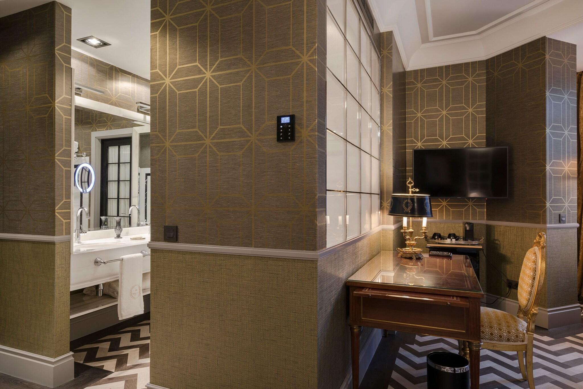 Junior Suite Two Beds