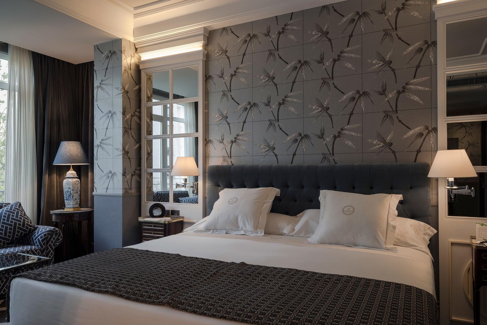 Double Deluxe Two Beds