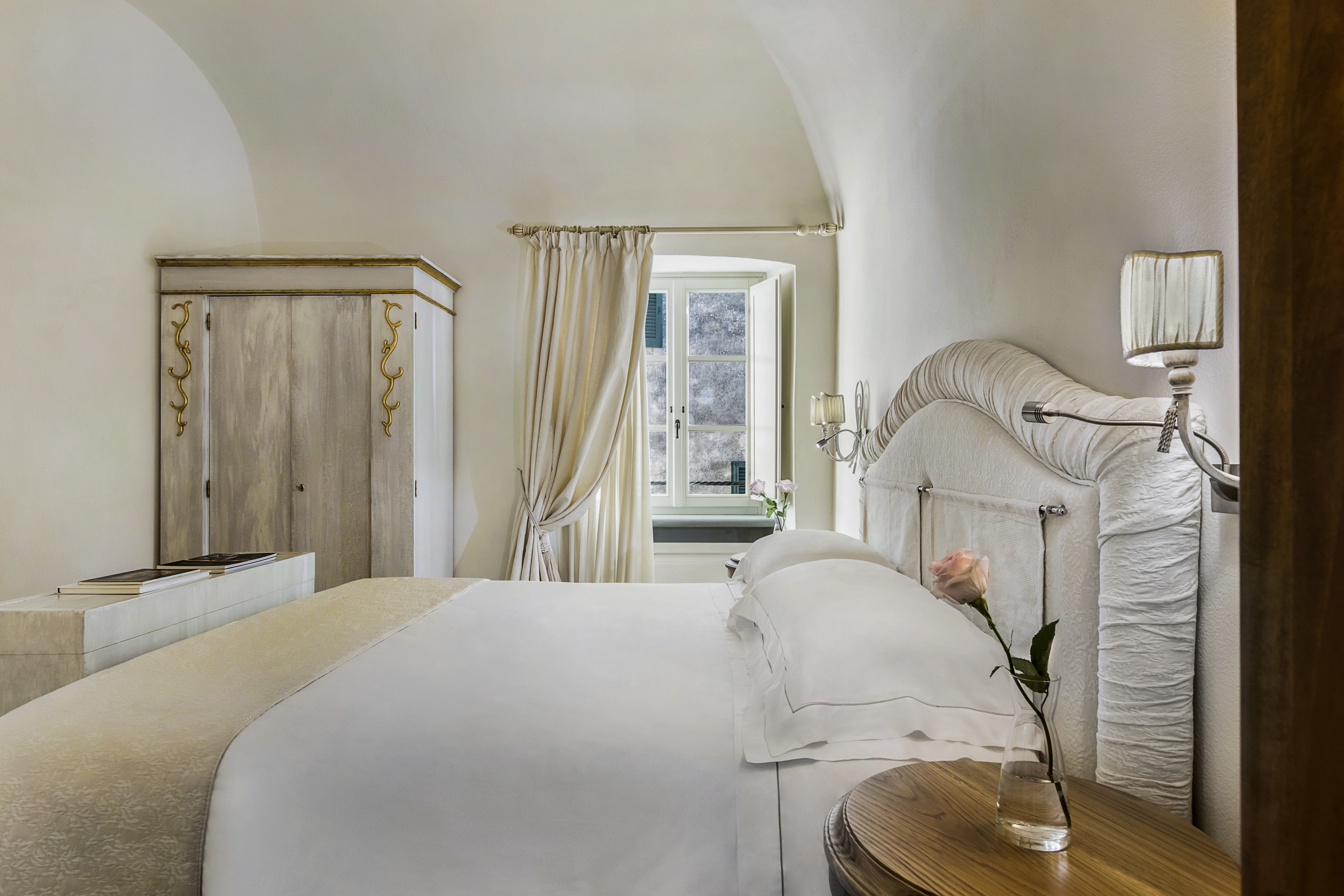 Double Classic King Bed