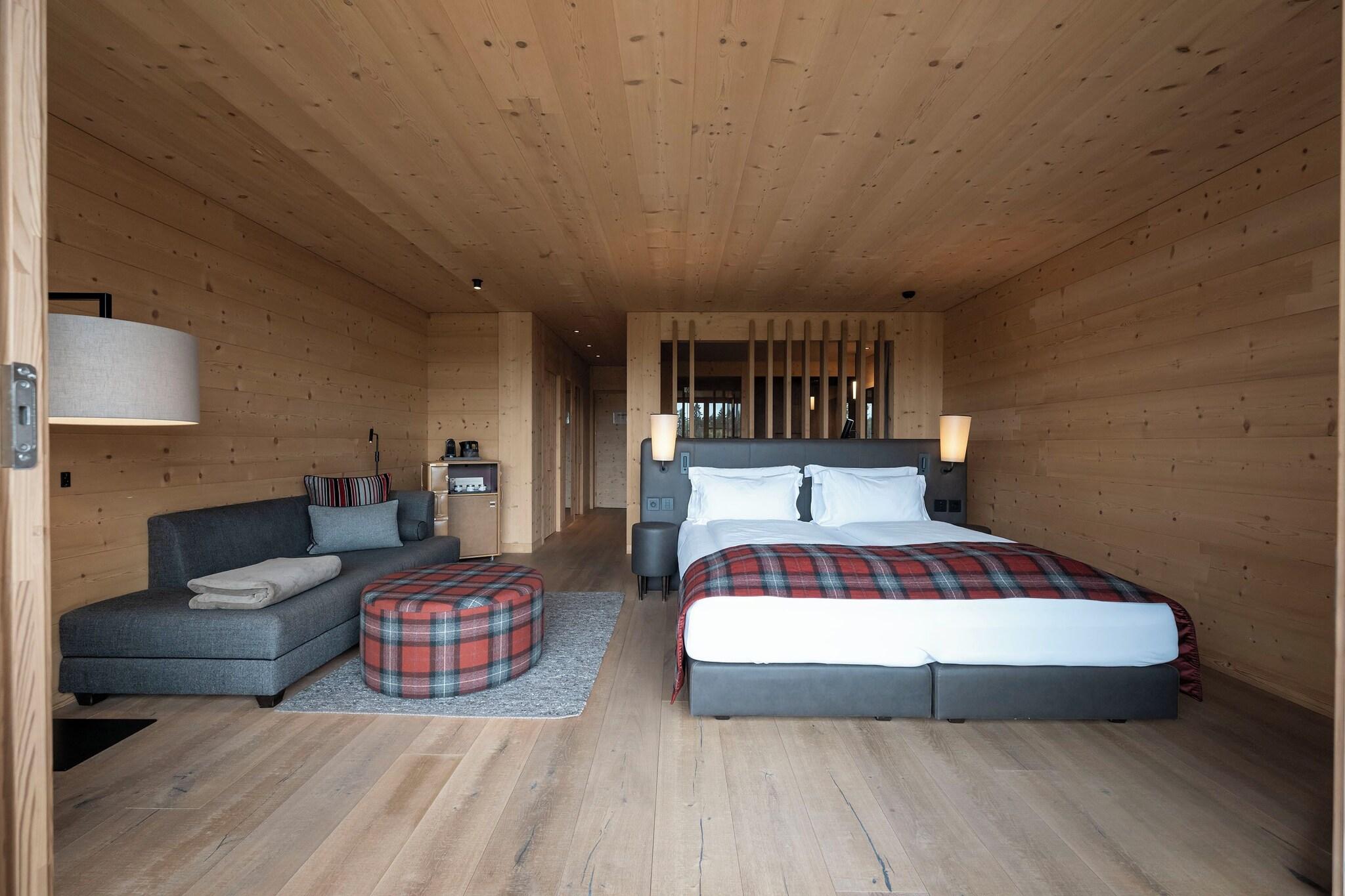 Junior Suite King Size Bed