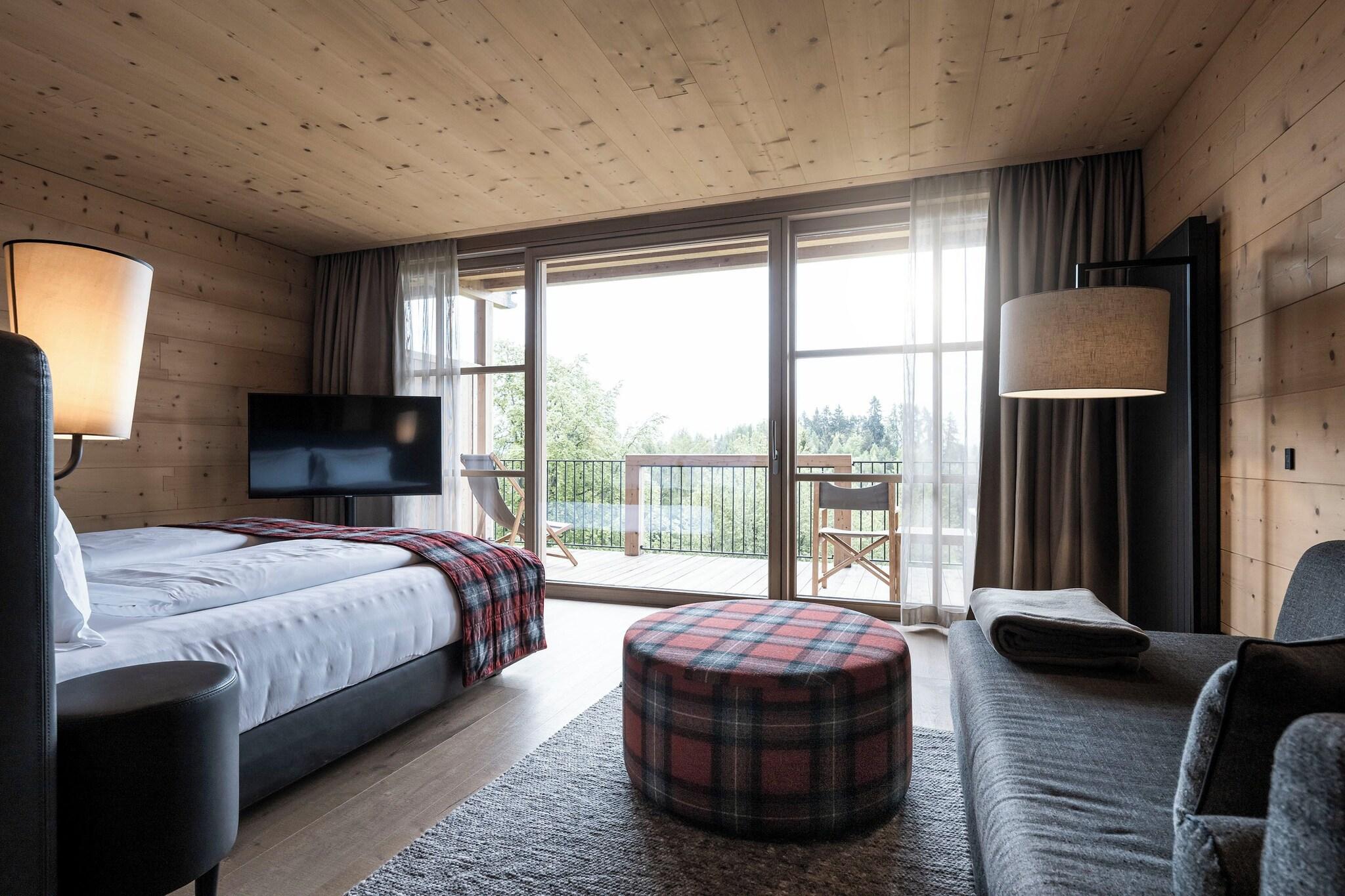 Junior Suite King Size Bed