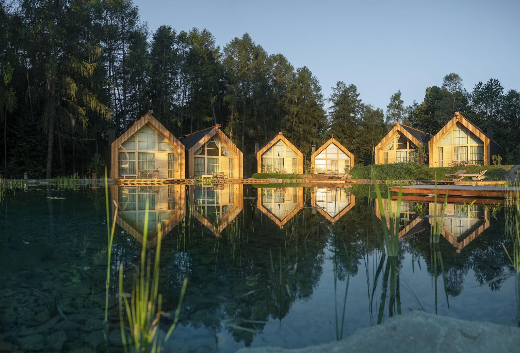 Chalet Deluxe King Bed