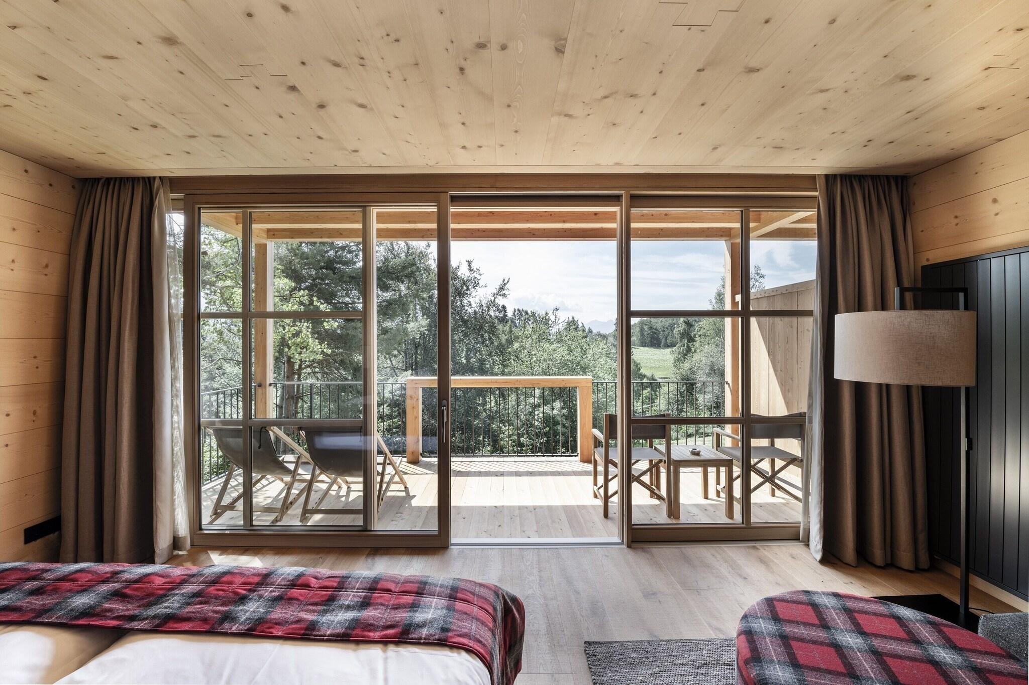 Junior Suite King Size Bed