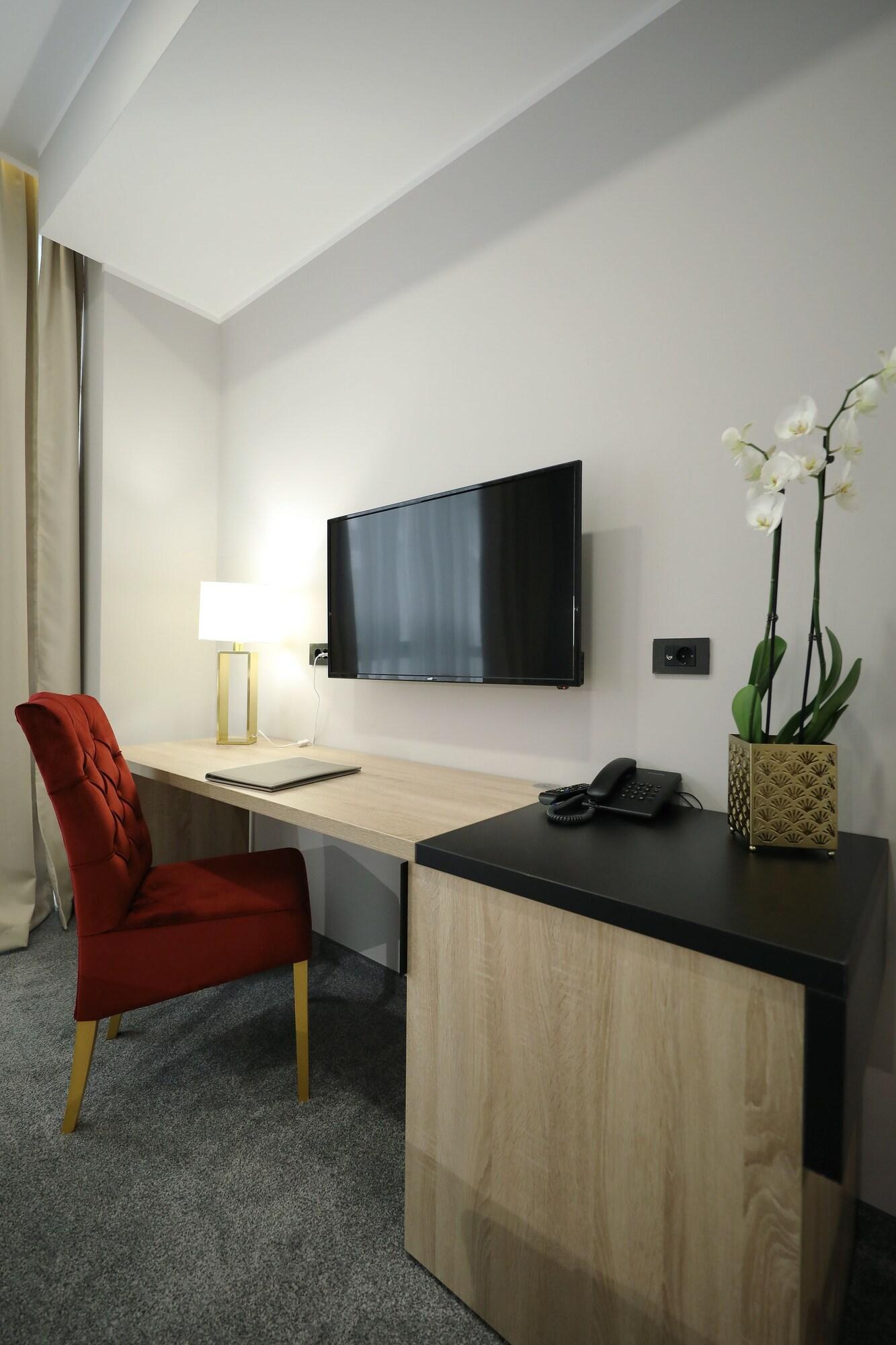 Double Superior King Bed