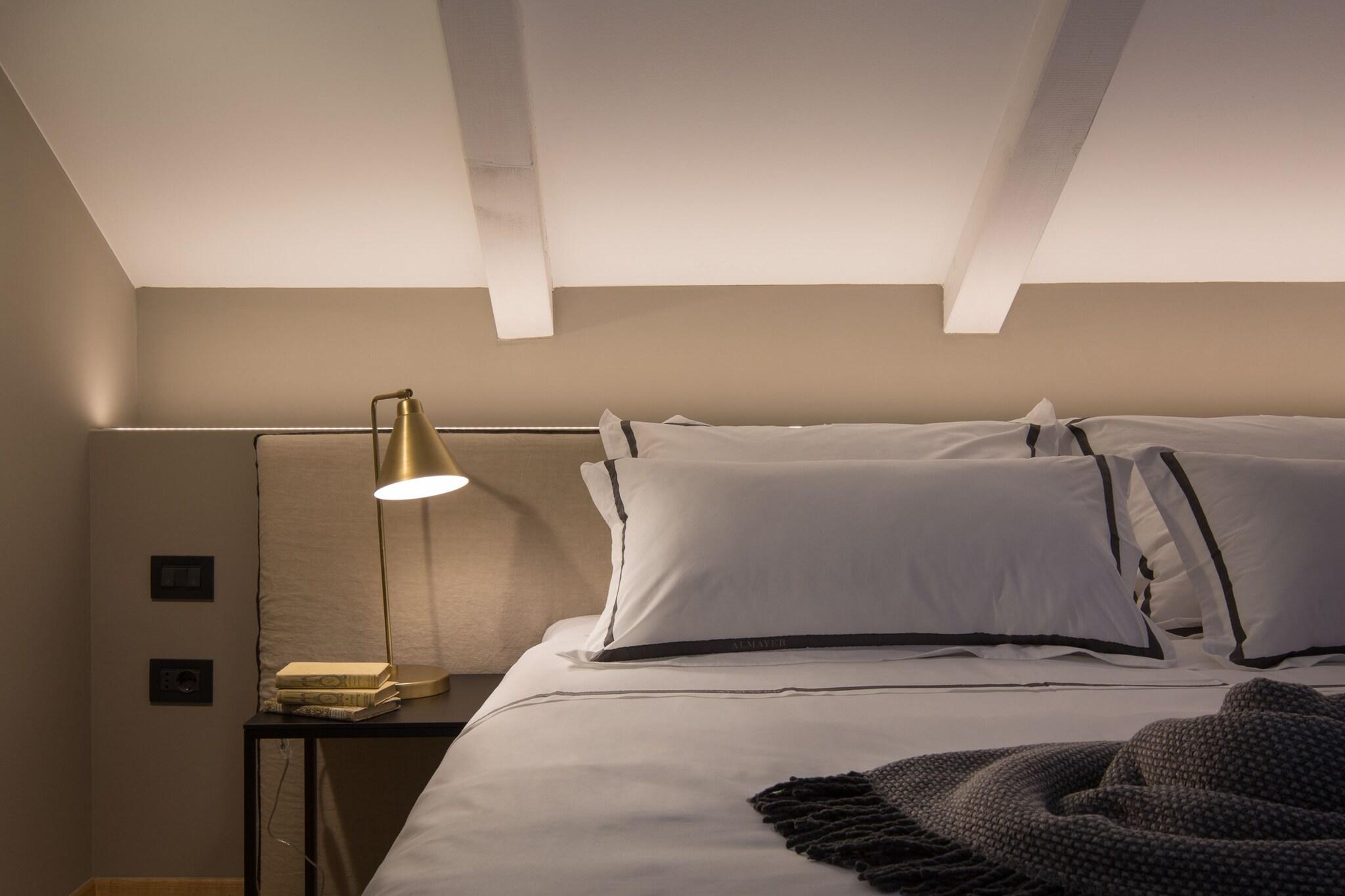 Double Deluxe King Bed