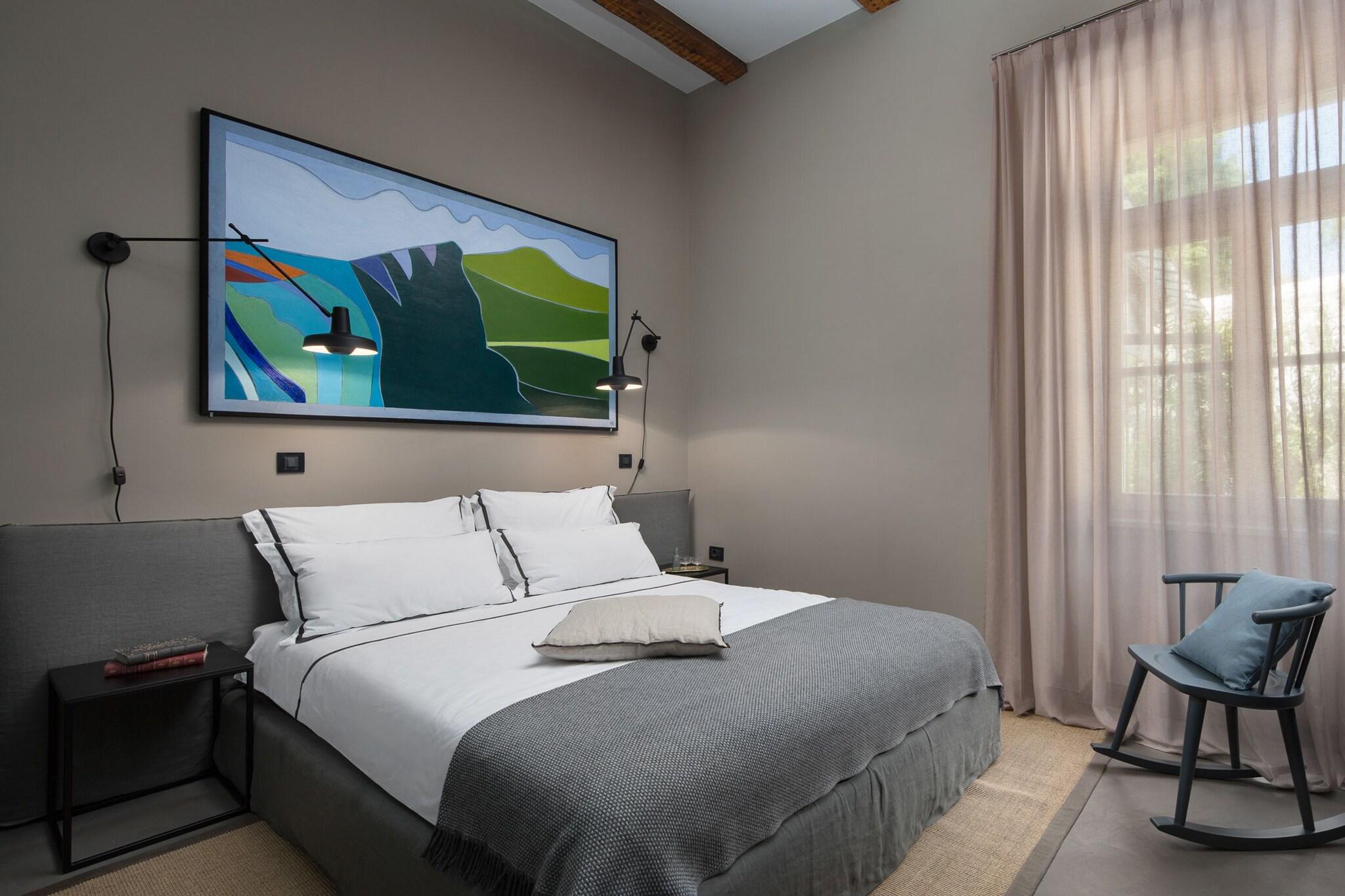 Double Queen Size Bed