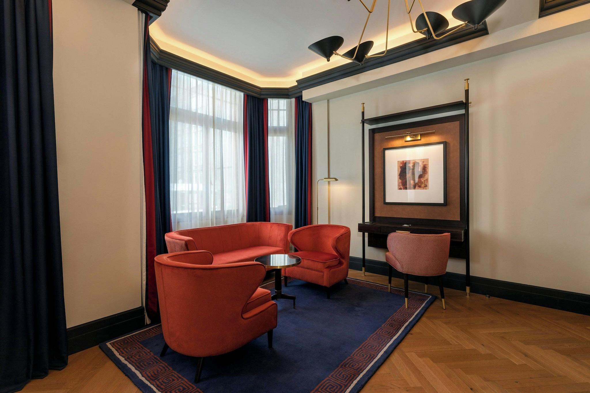 Junior Suite King Bed Non Smoking