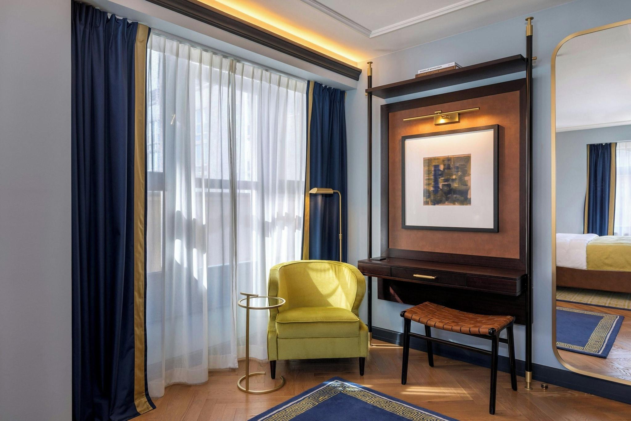 Double Premium King Bed