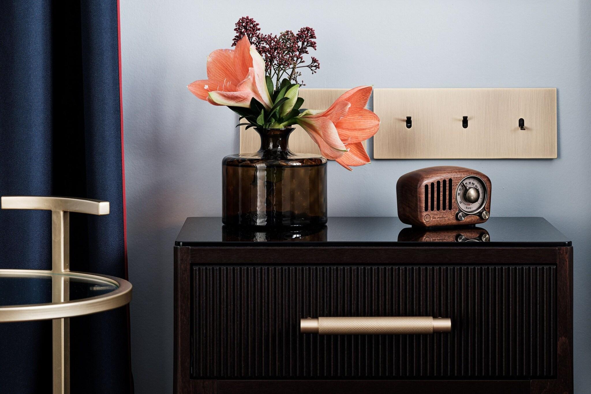 Junior Suite King Bed One Bedroom 