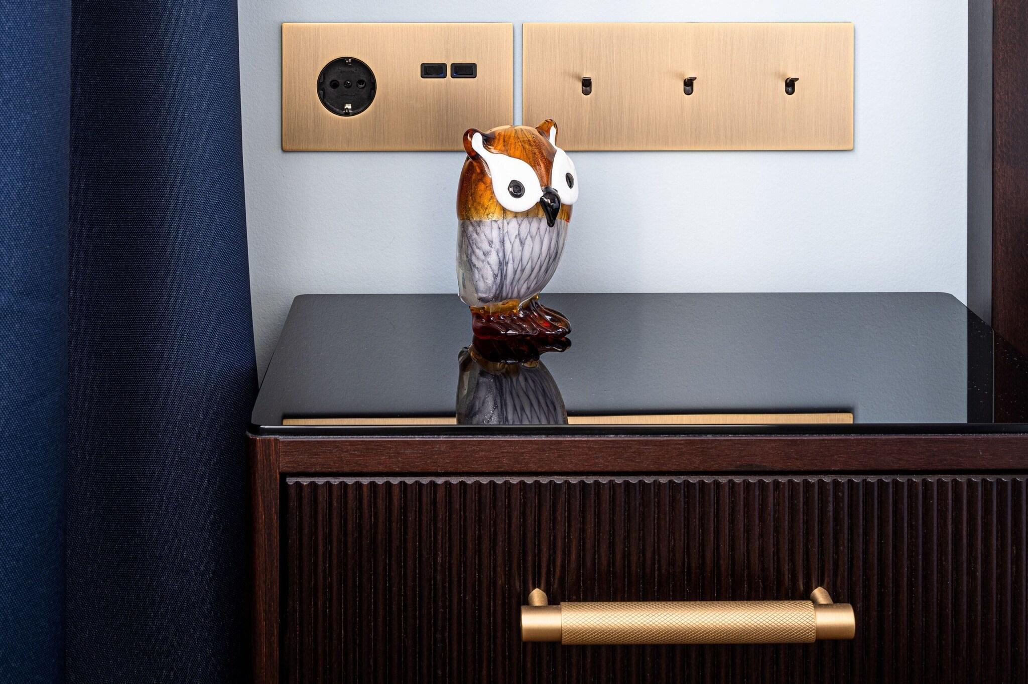 Double Deluxe King Bed