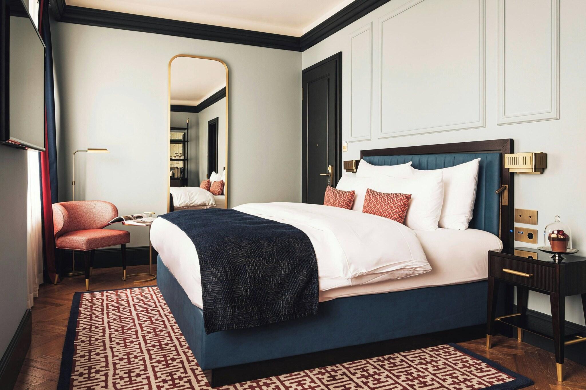 Double Premium King Bed