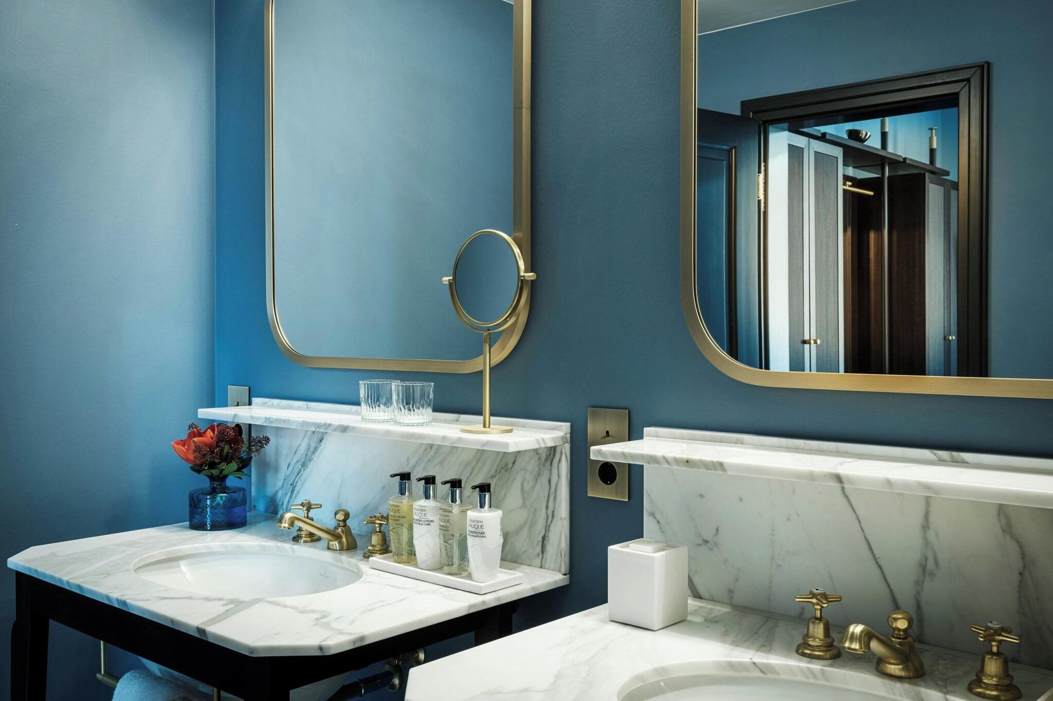 Double Premium King Bed