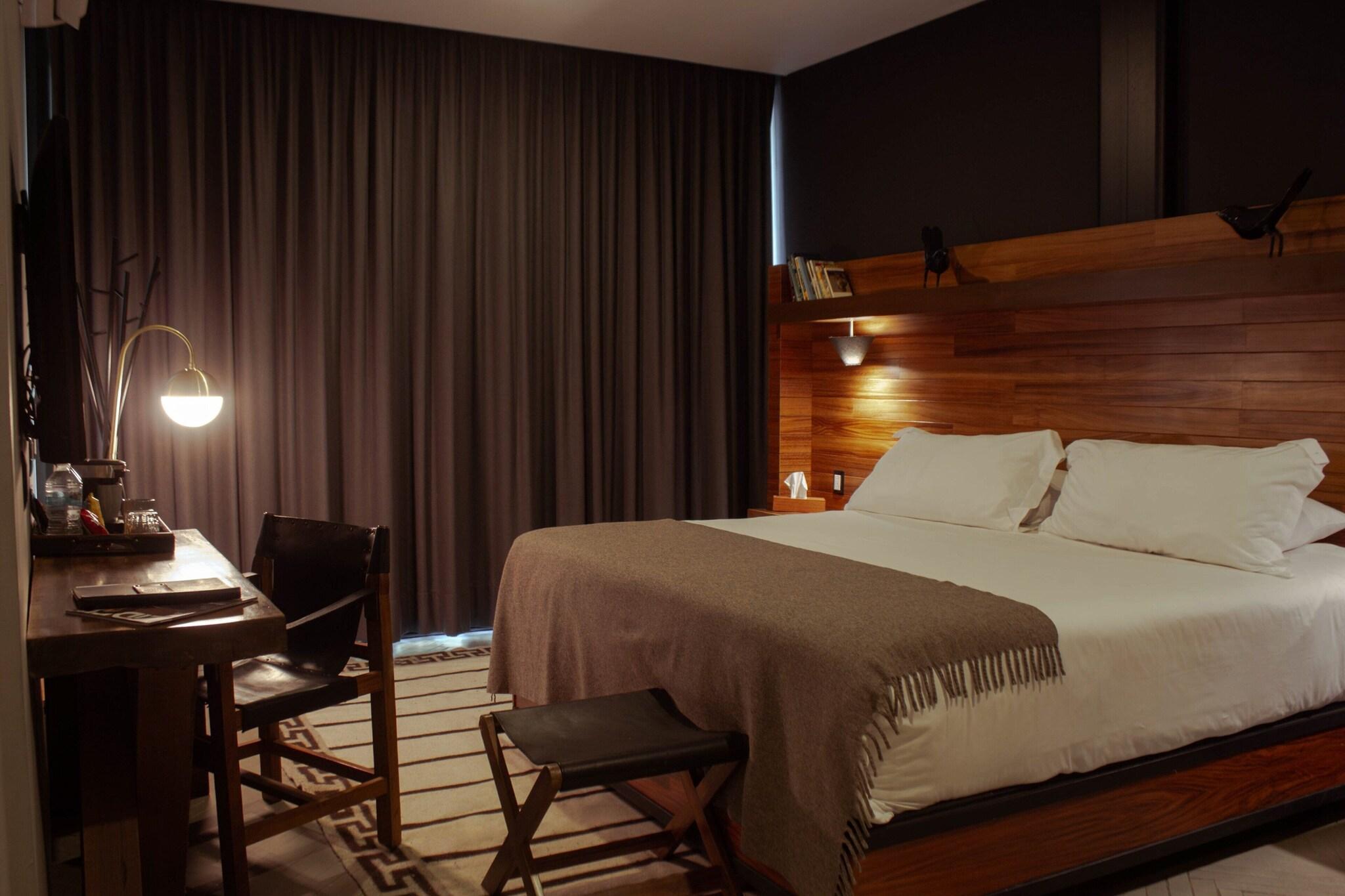 Suite with Private Pool