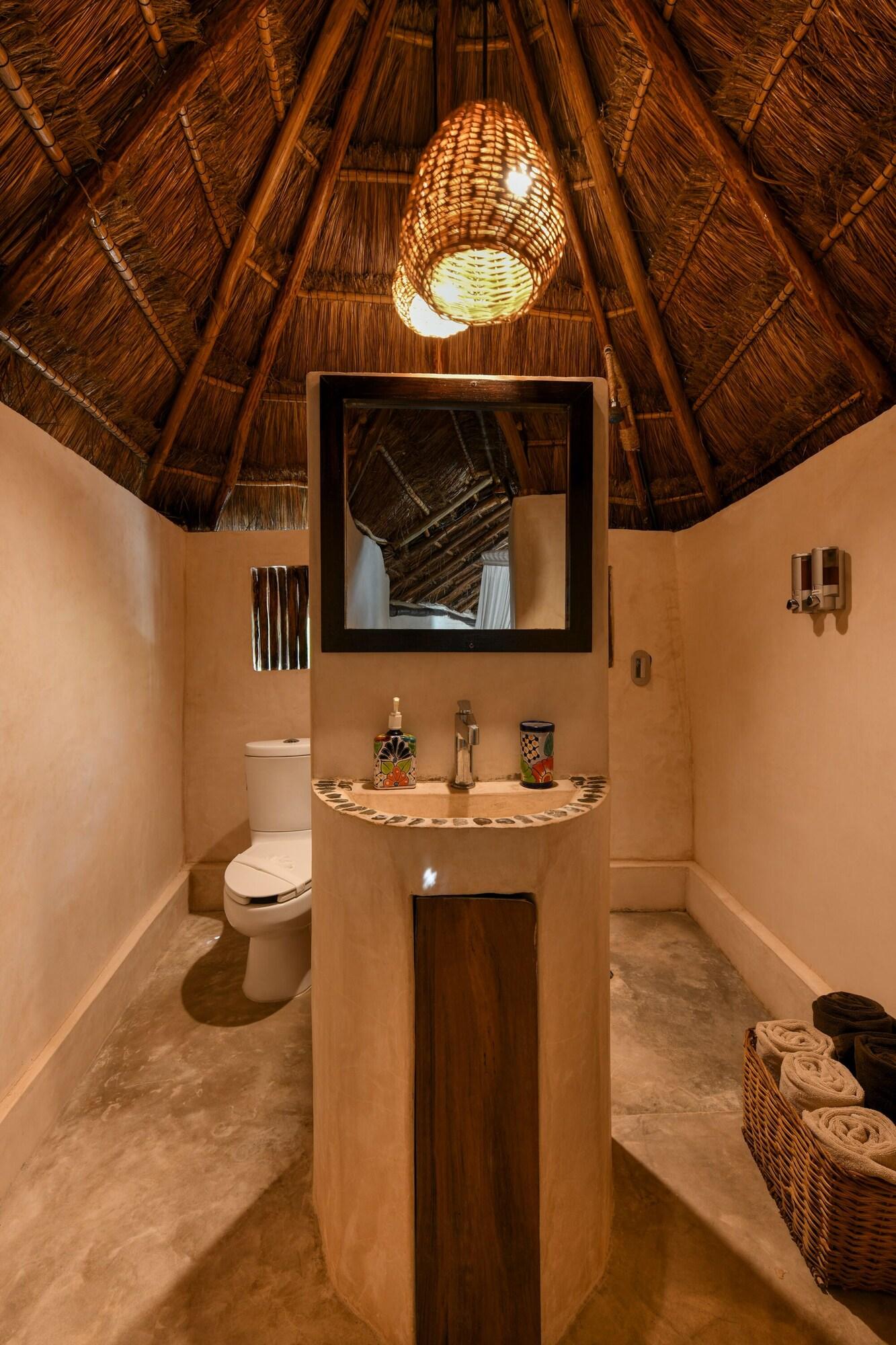 Bungalow Garden View