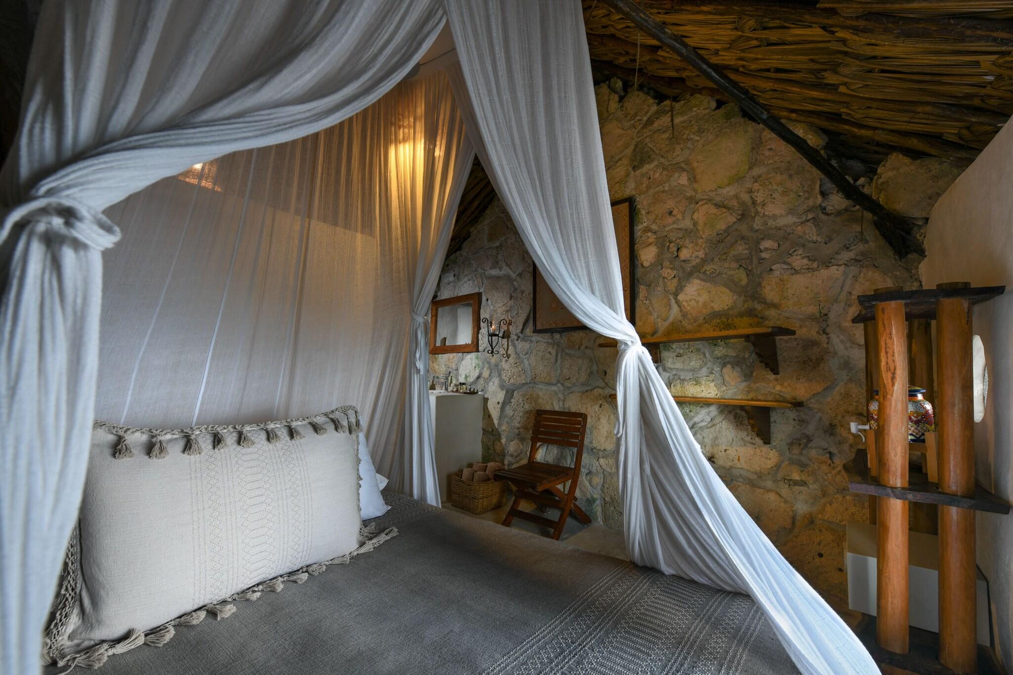 Bungalow Ocean View Queen Bed