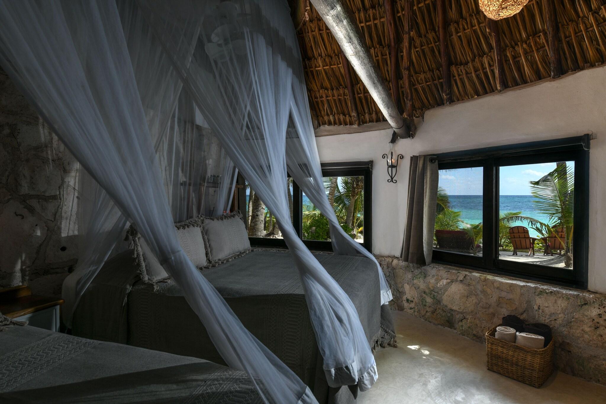 Bungalow Ocean View Two Double Beds