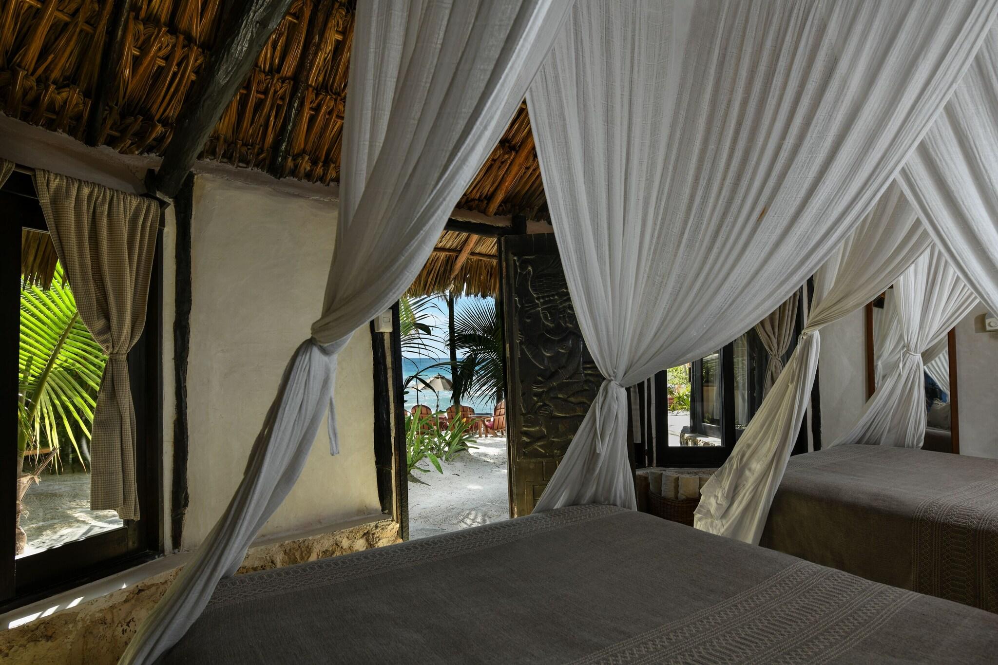 Bungalow Ocean View Two Double Beds