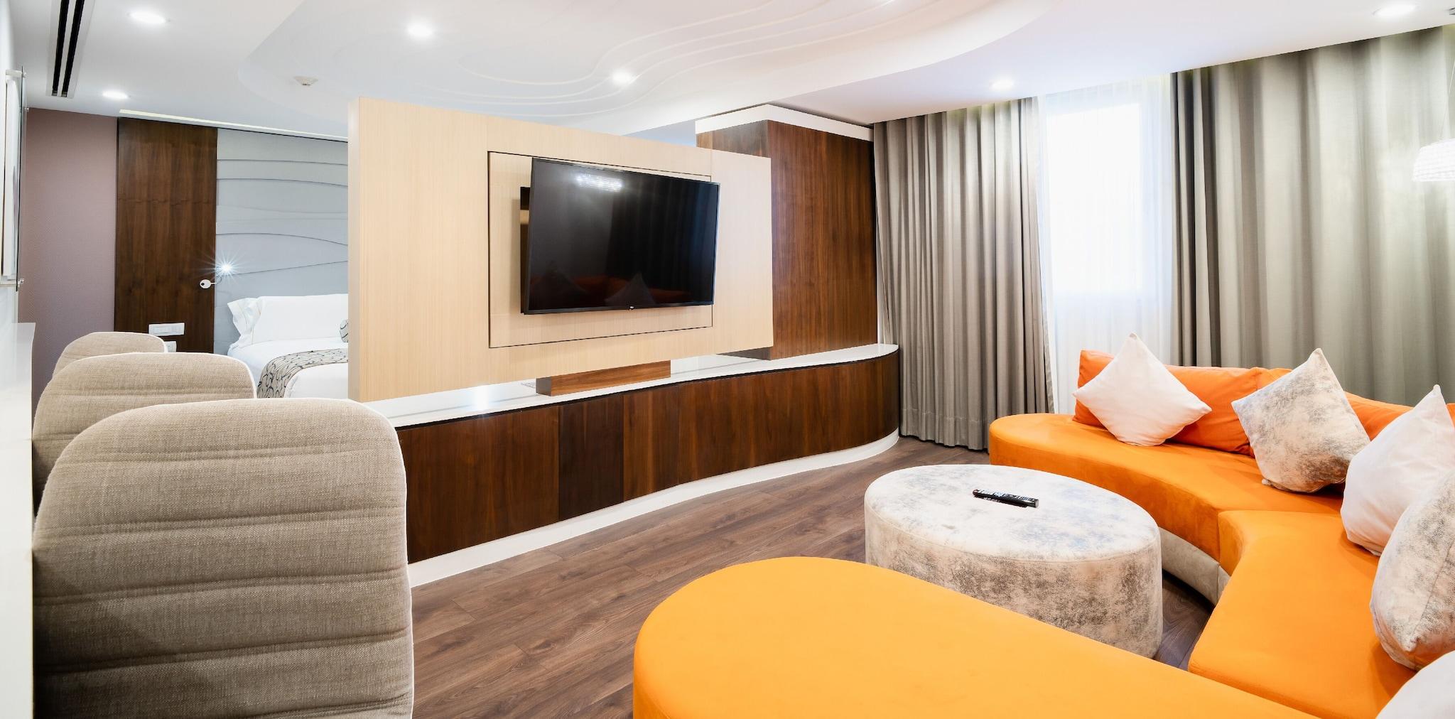 Double King Size Bed