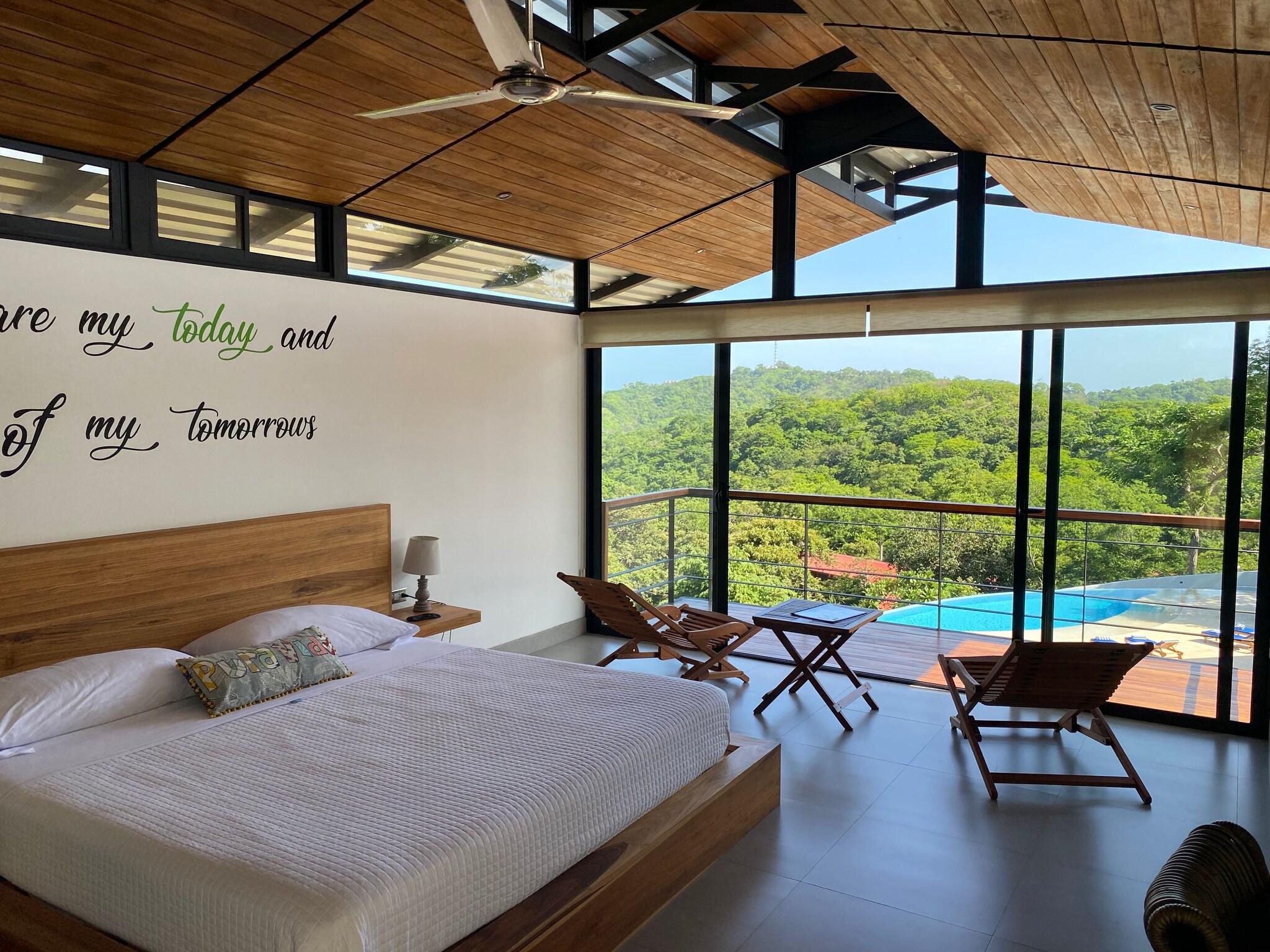 Studio Ocean View King Bed