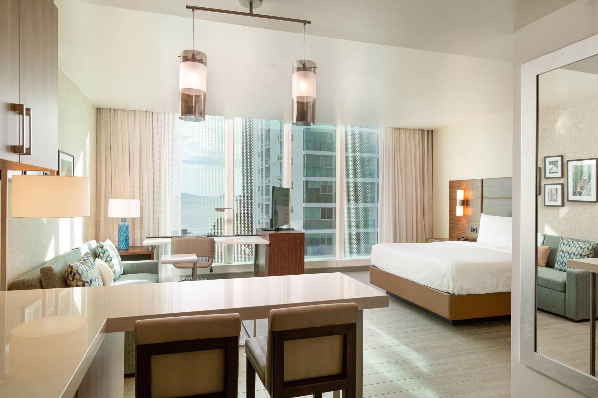 Room Ocean View King Bed