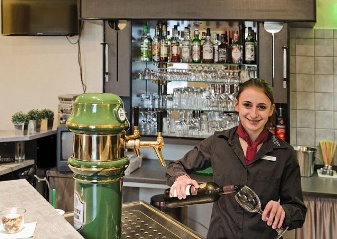 Bar